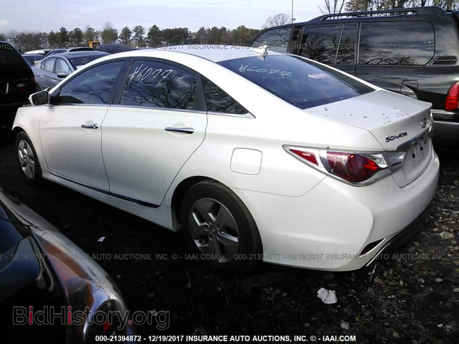 2012 Hyundai Sonata - VIN: KMHEC4A44CA047192 - Фото 3