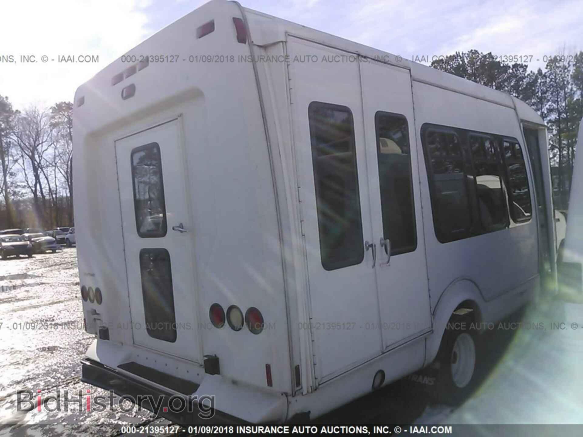2011 Ford Econoline - VIN: 1FDFE4FS1BDA68567 - Фото 4
