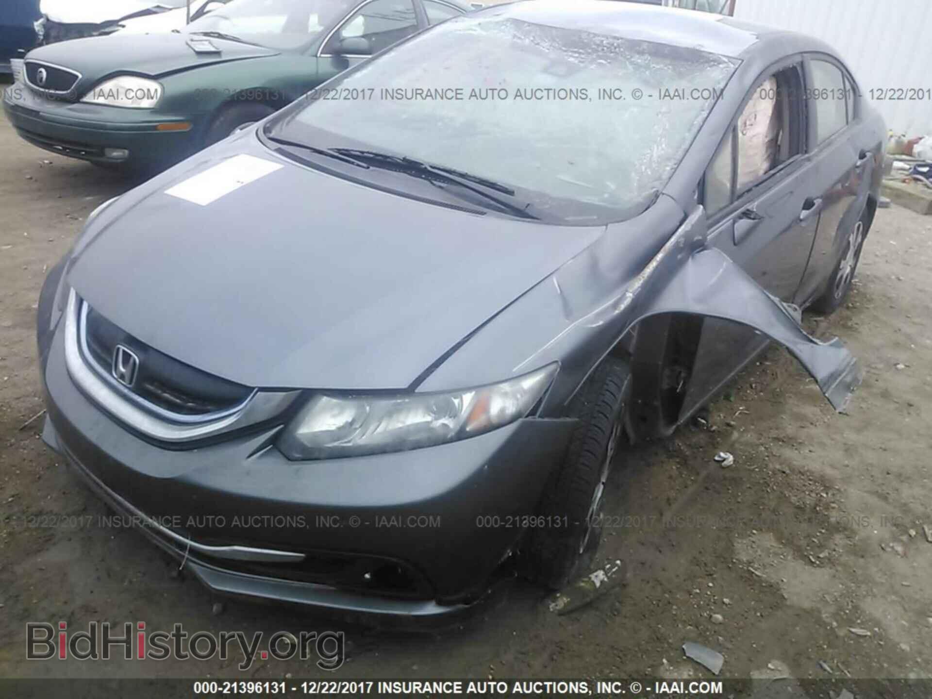 2013 Honda Civic - VIN: 19XFB4F27DE002460 - Фото 2