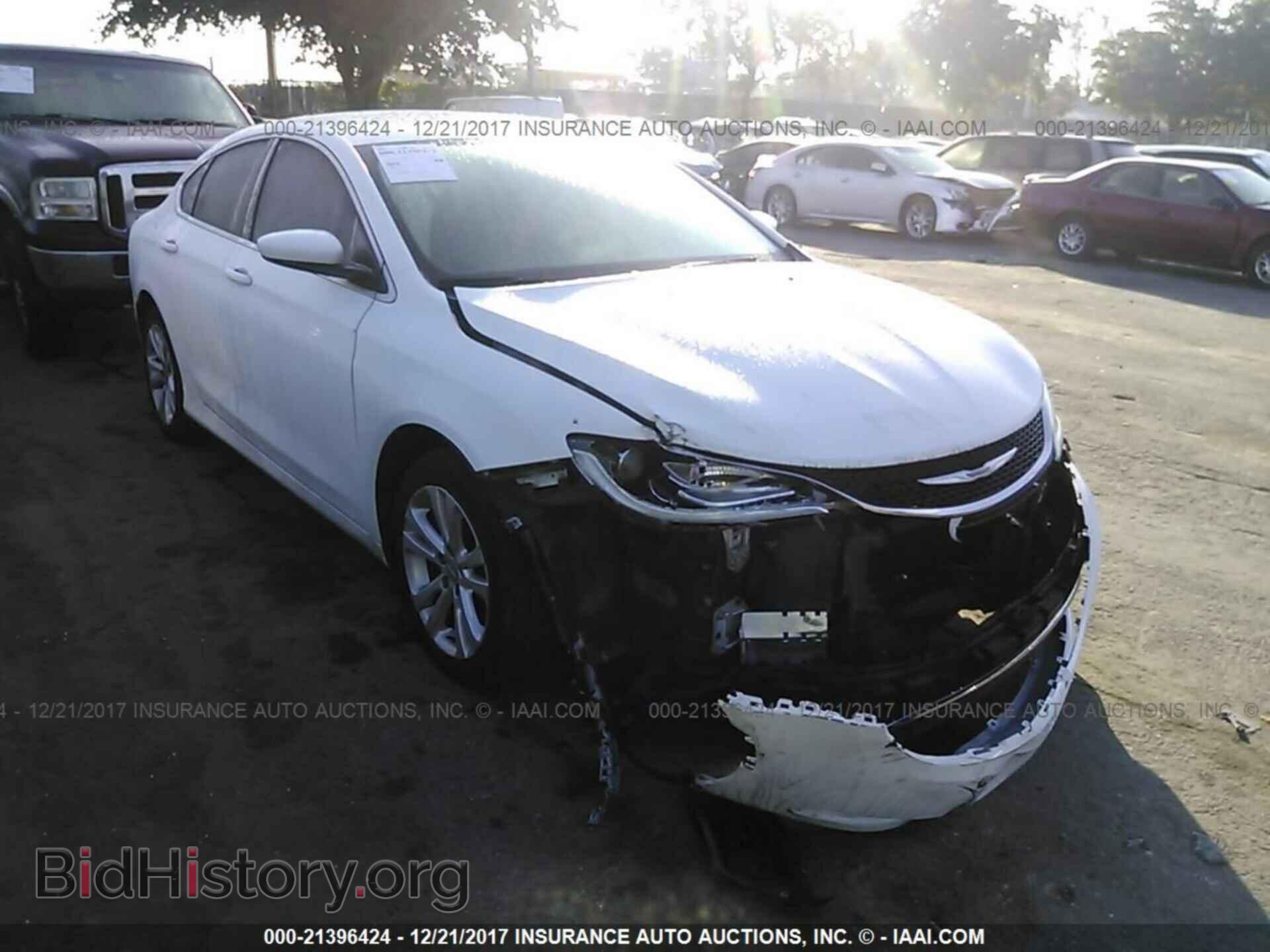 Photo 1C3CCCAB2GN140896 - Chrysler 200 2016