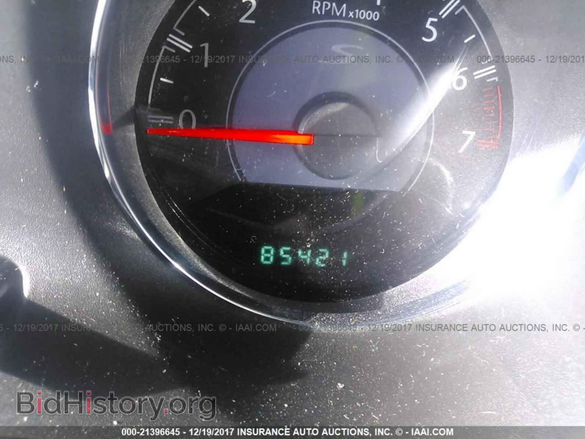 2014 Chrysler 200 - VIN: 1C3CCBBG9EN132294 - Фото 7