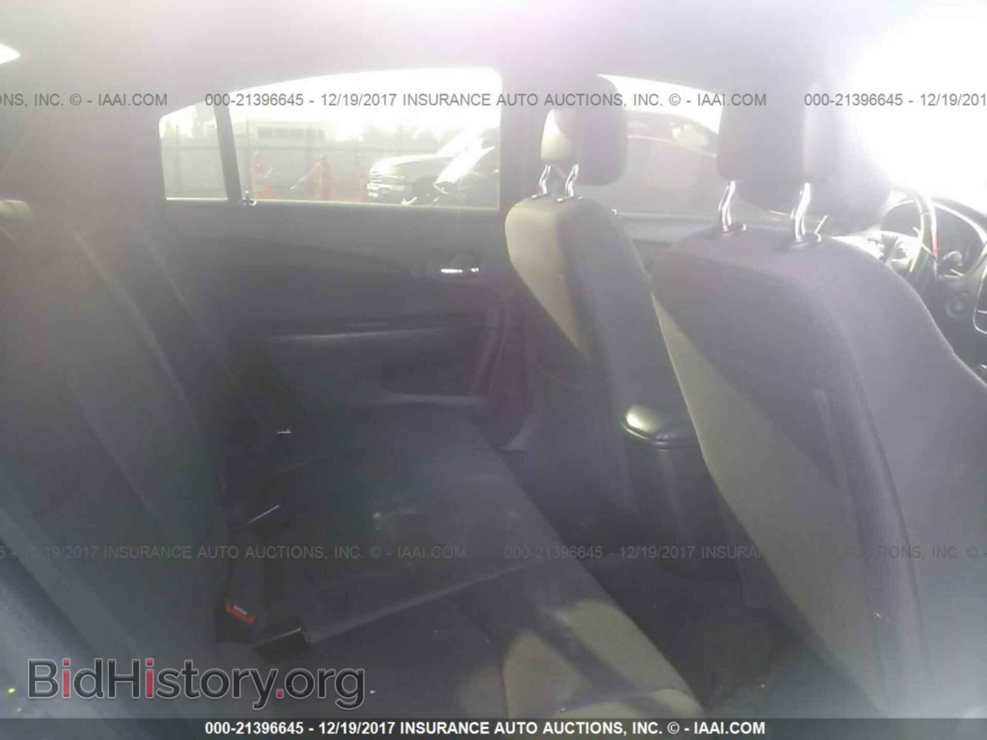 2014 Chrysler 200 - VIN: 1C3CCBBG9EN132294 - Фото 8