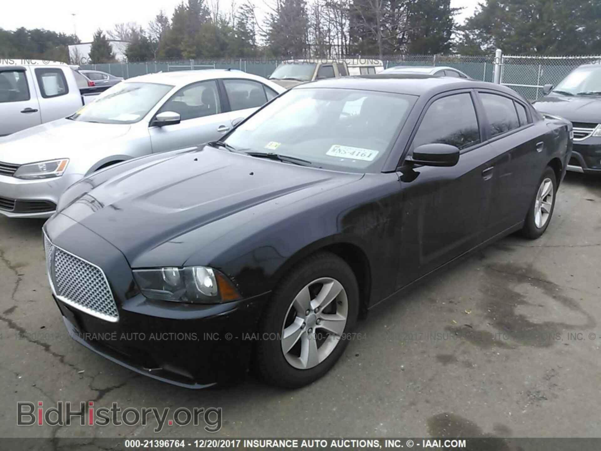 2012 Dodge Charger - VIN: 2C3CDXBG5CH296853 - Фото 2