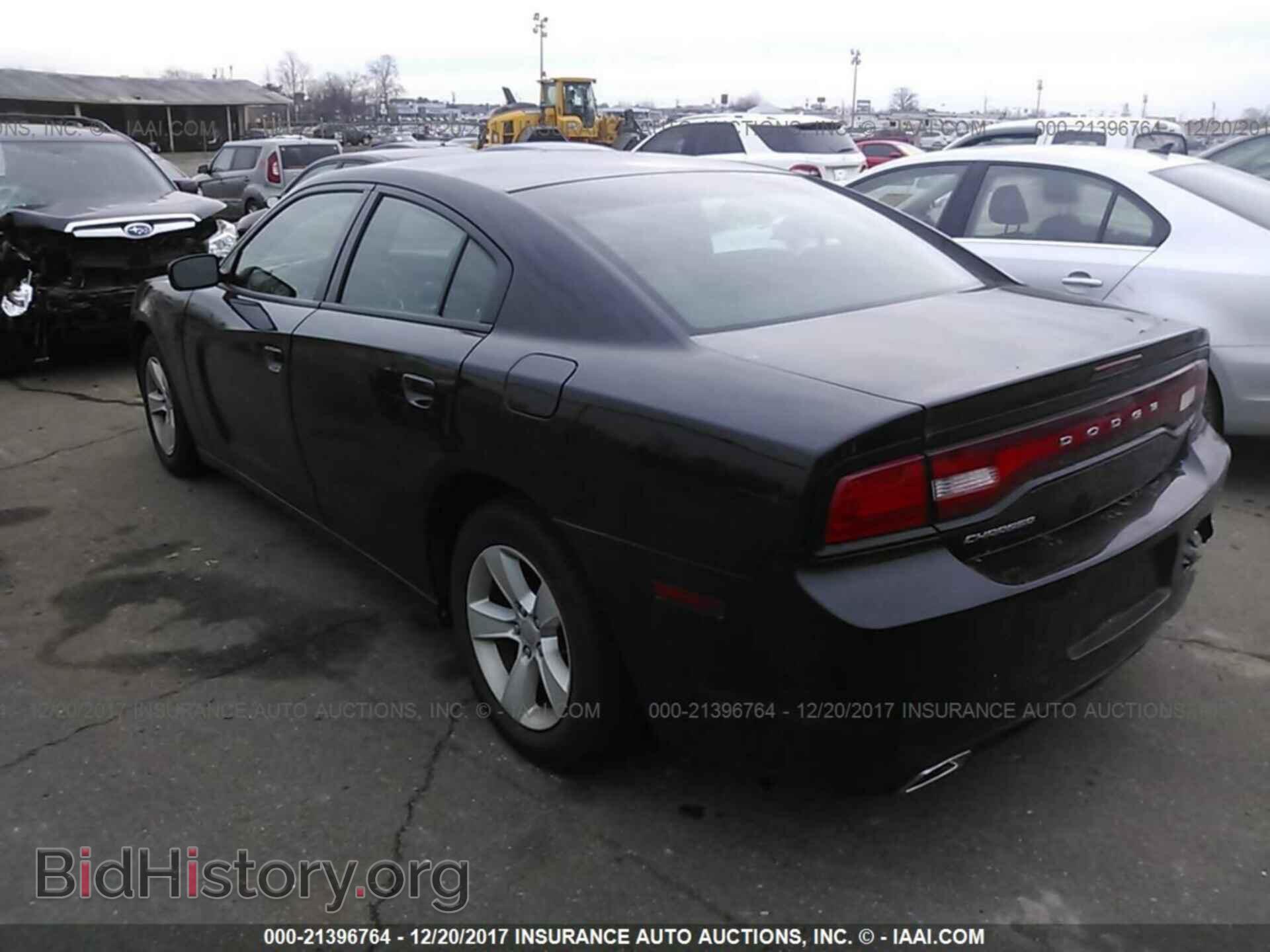 2012 Dodge Charger - VIN: 2C3CDXBG5CH296853 - Фото 3