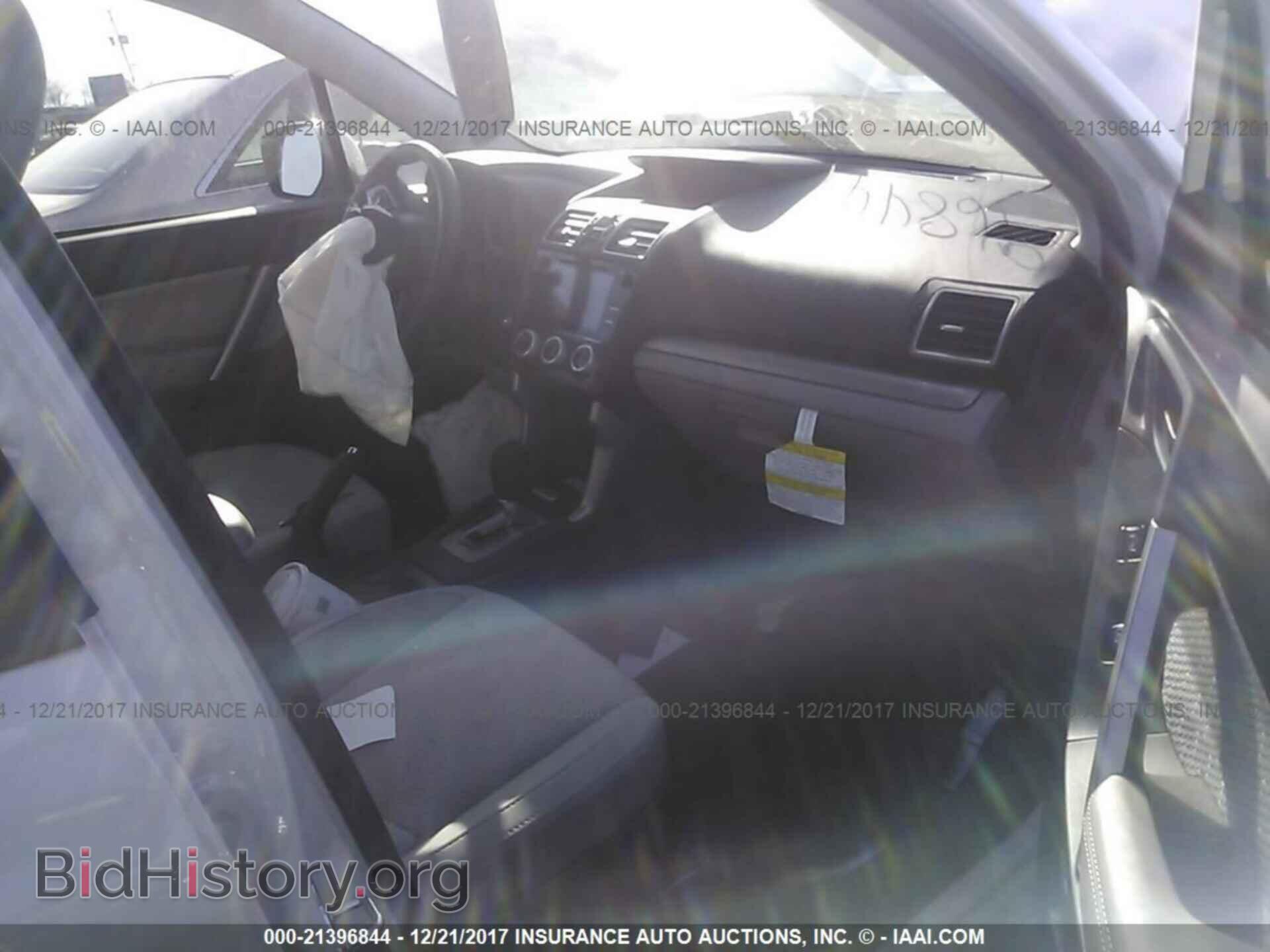2017 Subaru Forester - VIN: JF2SJAEC5HH451602 - Photo 5