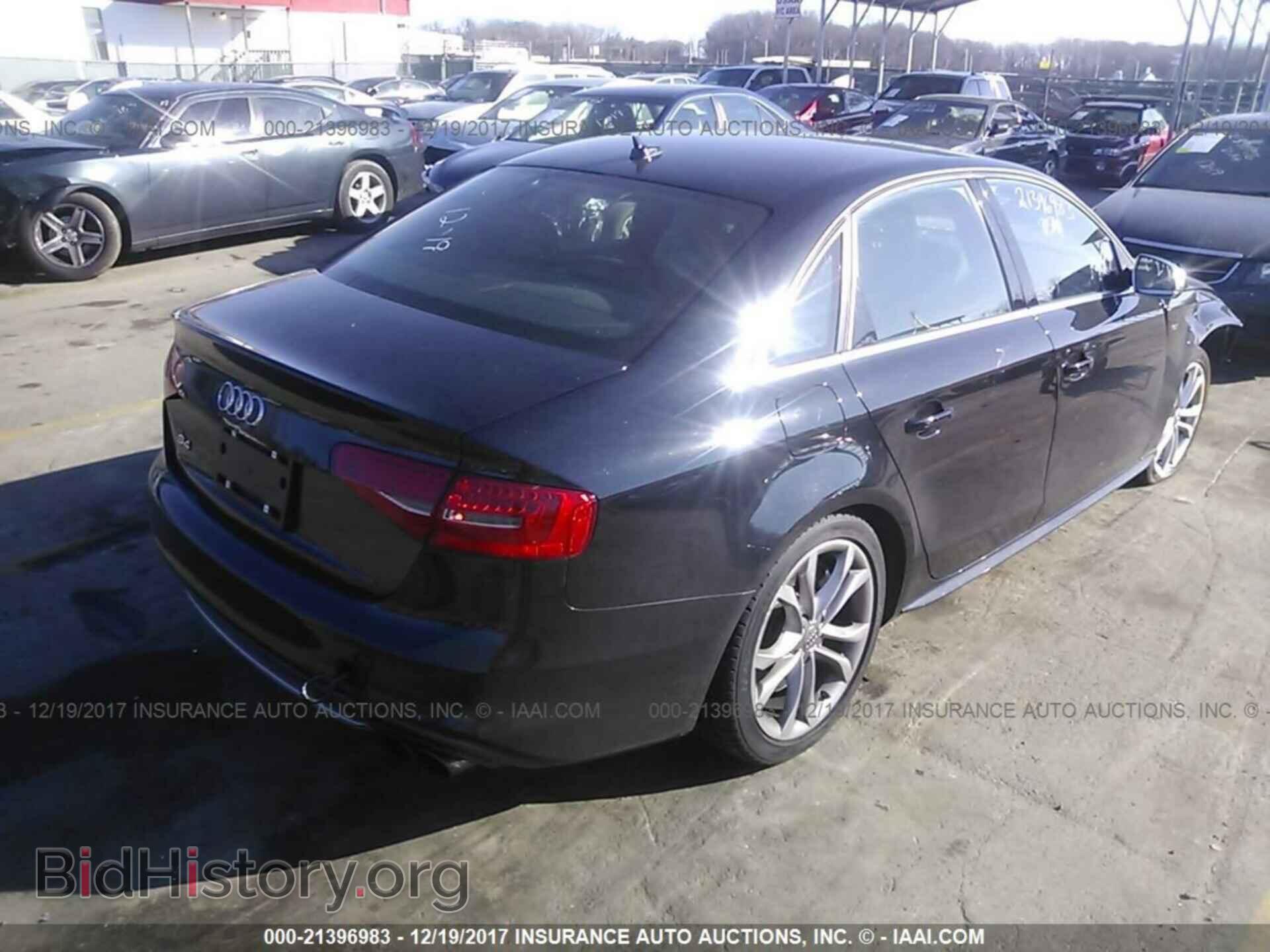 2014 Audi S4 - VIN: WAUBGAFL6EA024359 - Фото 4