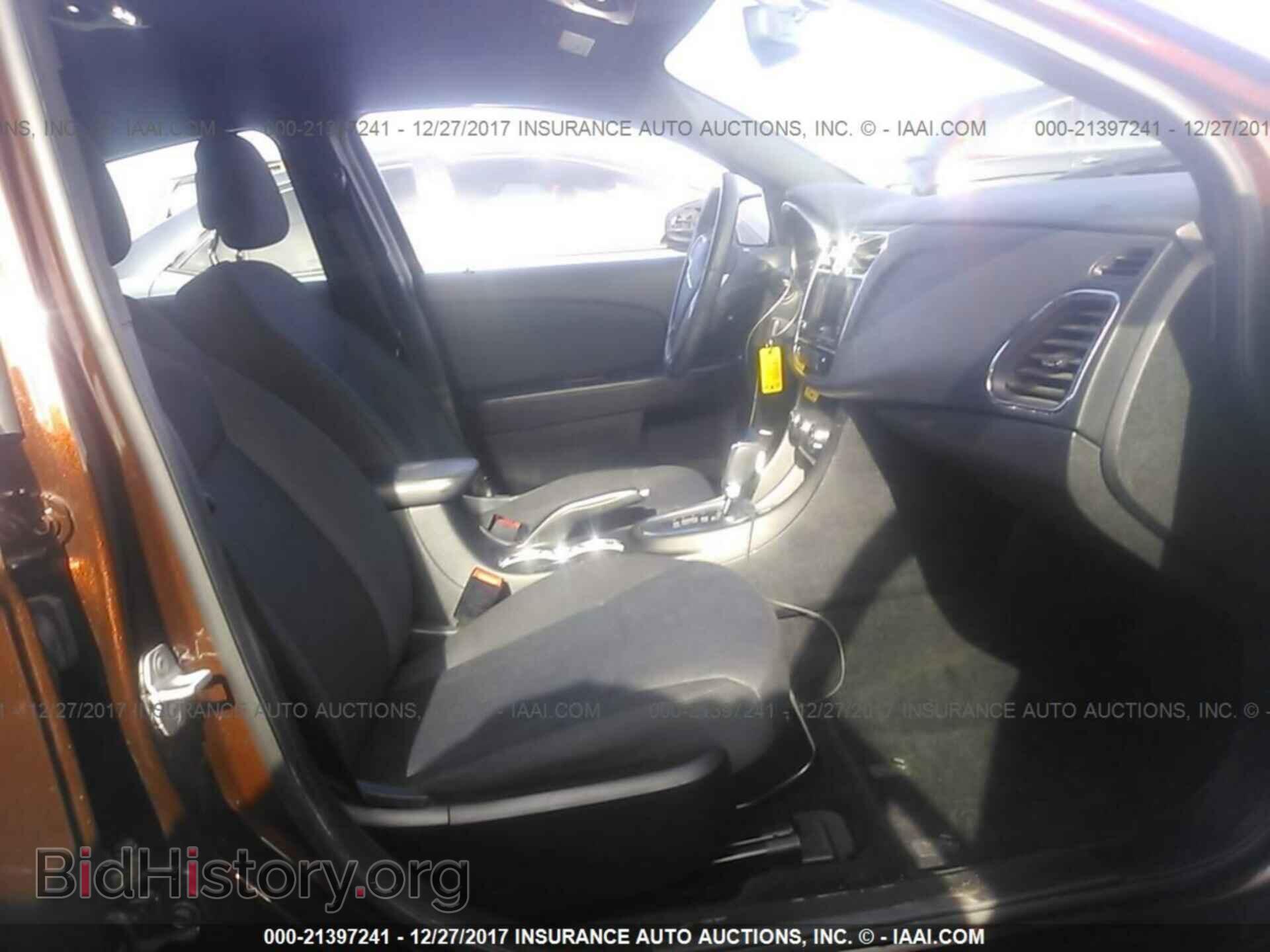 2013 Chrysler 200 - VIN: 1C3CCBBB7DN515654 - Фото 5