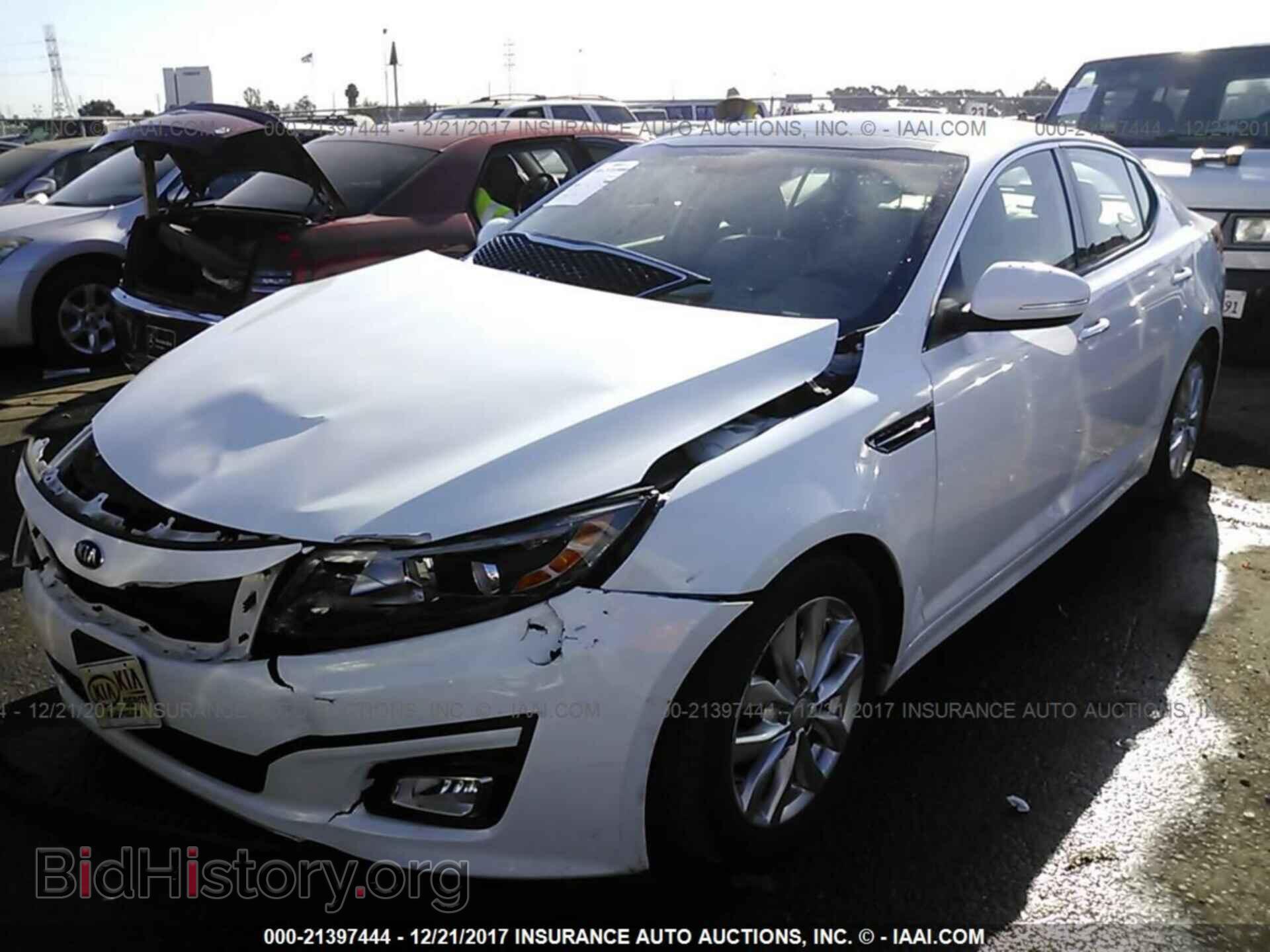 2015 Kia Optima - VIN: 5XXGN4A71FG458236 - Photo 2