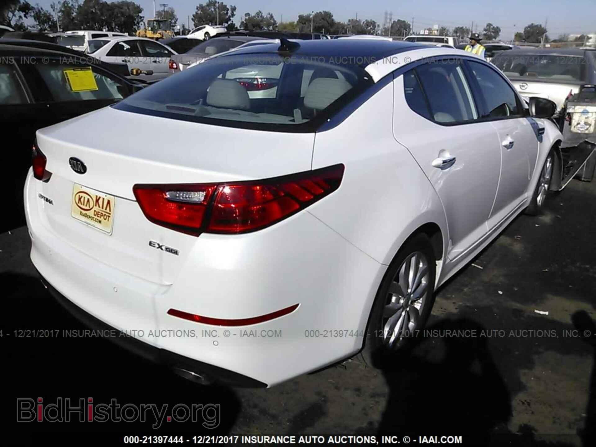 2015 Kia Optima - VIN: 5XXGN4A71FG458236 - Photo 4