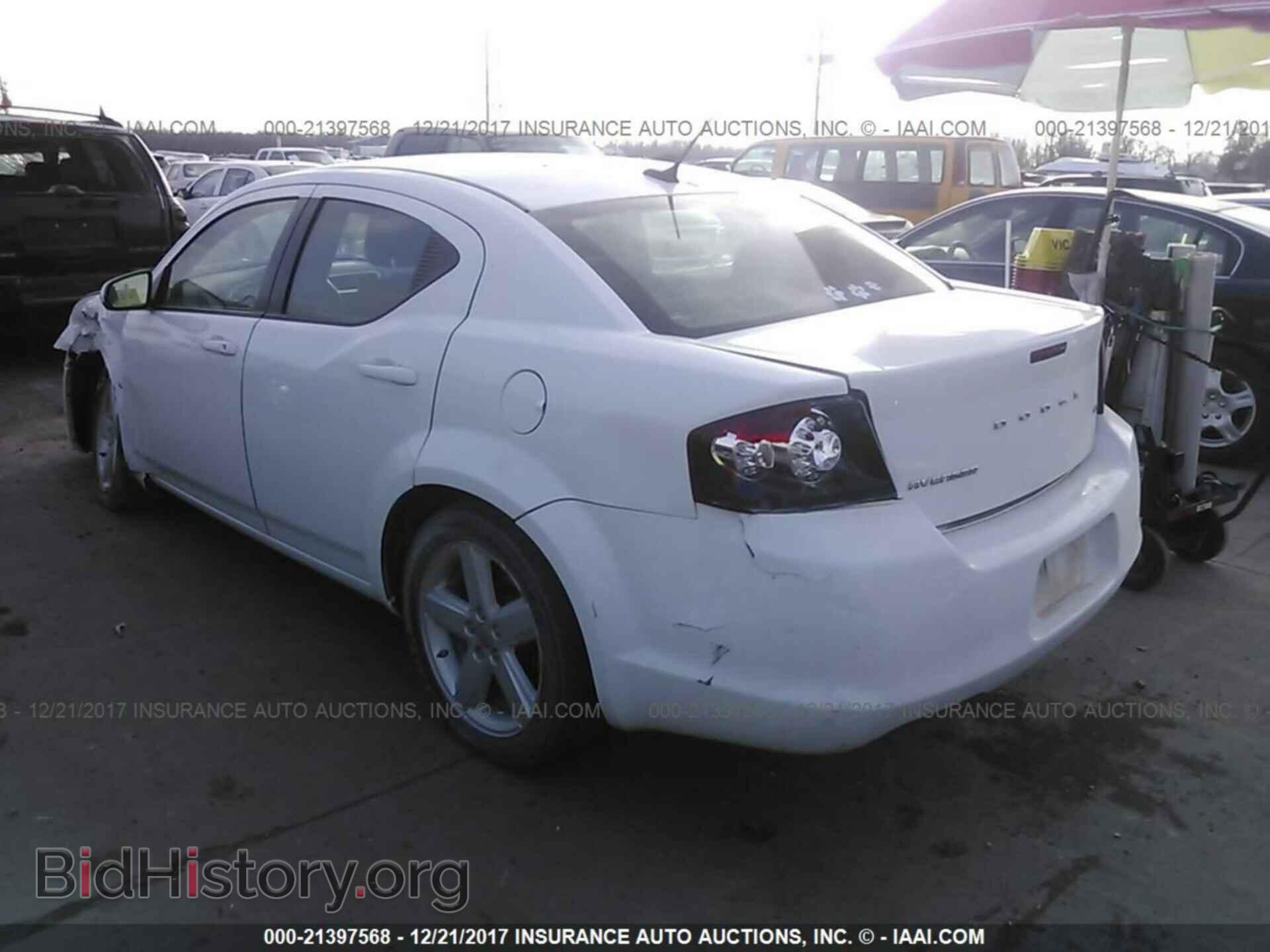 2013 Dodge Avenger - VIN: 1C3CDZCB3DN661523 - Photo 3