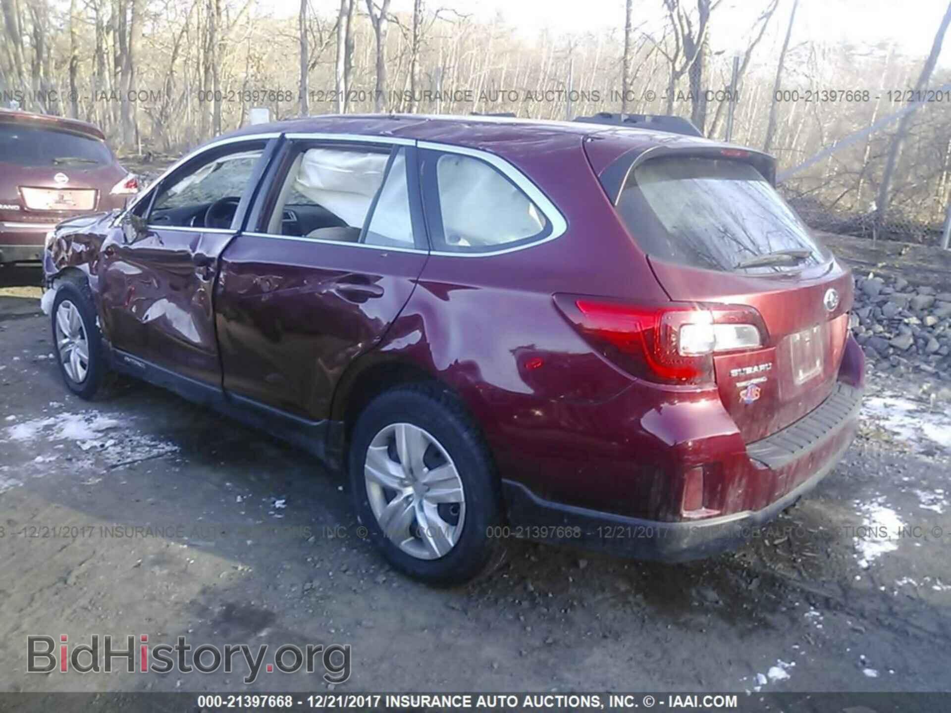 2015 Subaru Outback - VIN: 4S4BSAAC8F3234584 - Photo 3