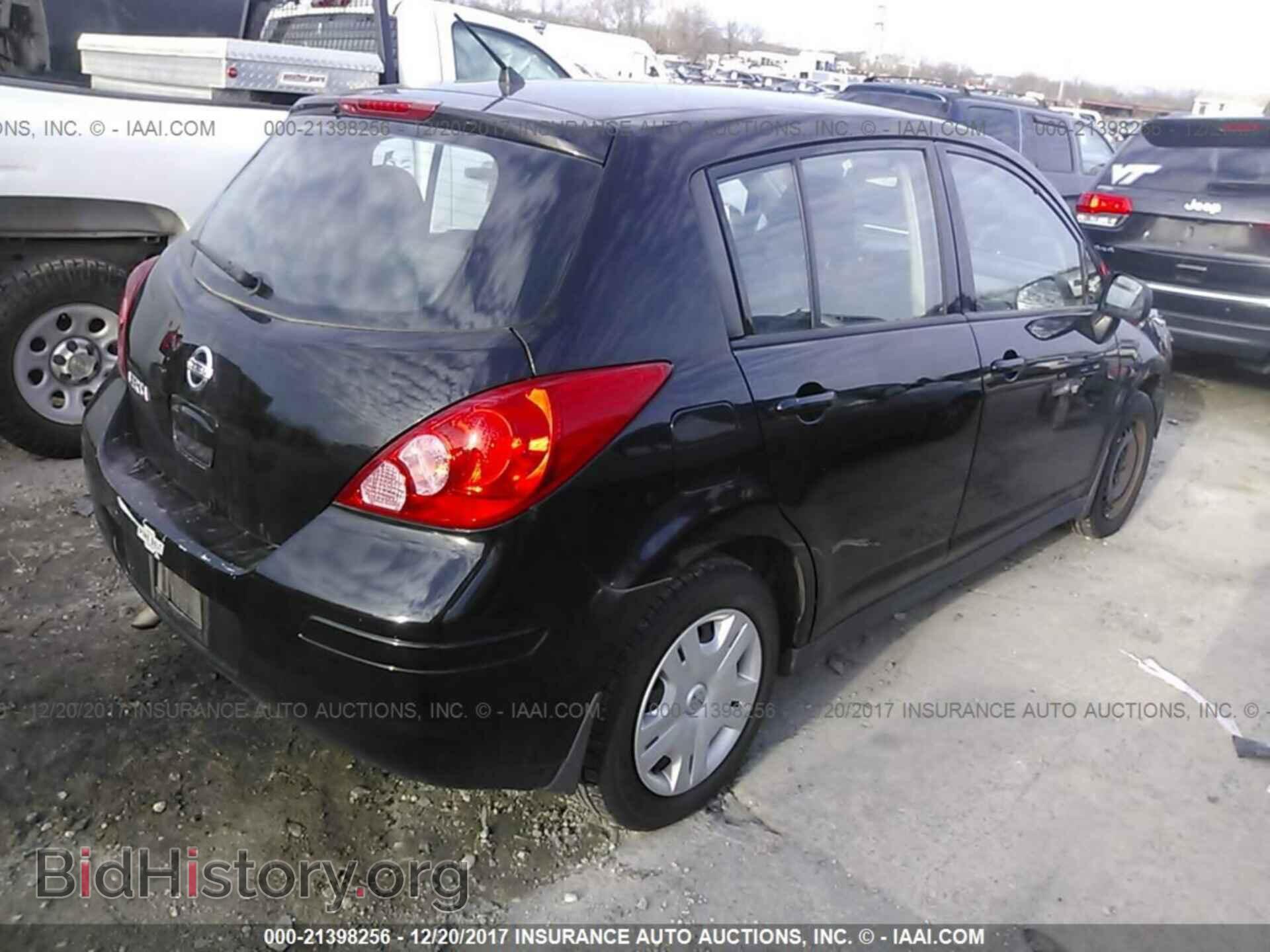2011 Nissan Versa - VIN: 3N1BC1CP1BL360935 - Фото 4