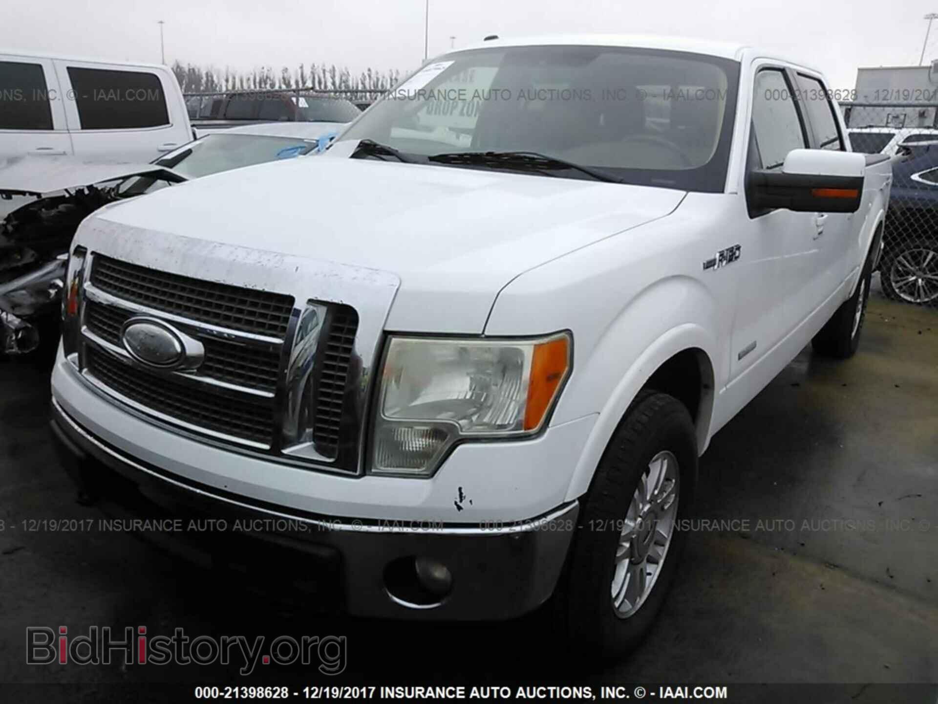 2011 Ford F150 - VIN: 1FTFW1ET5BFC95940 - Фото 2