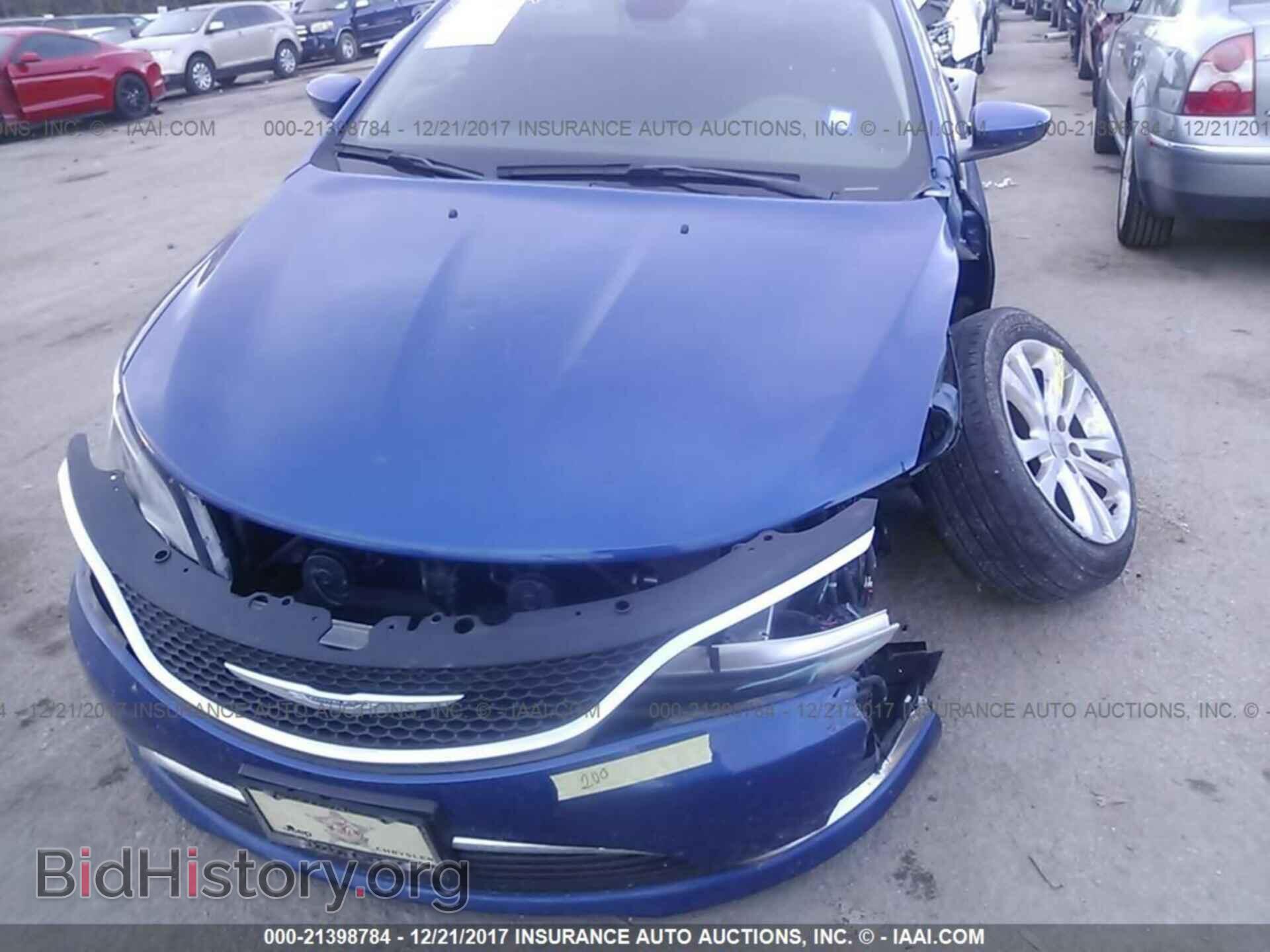 2016 Chrysler 200 - VIN: 1C3CCCAB7GN112575 - Photo 6