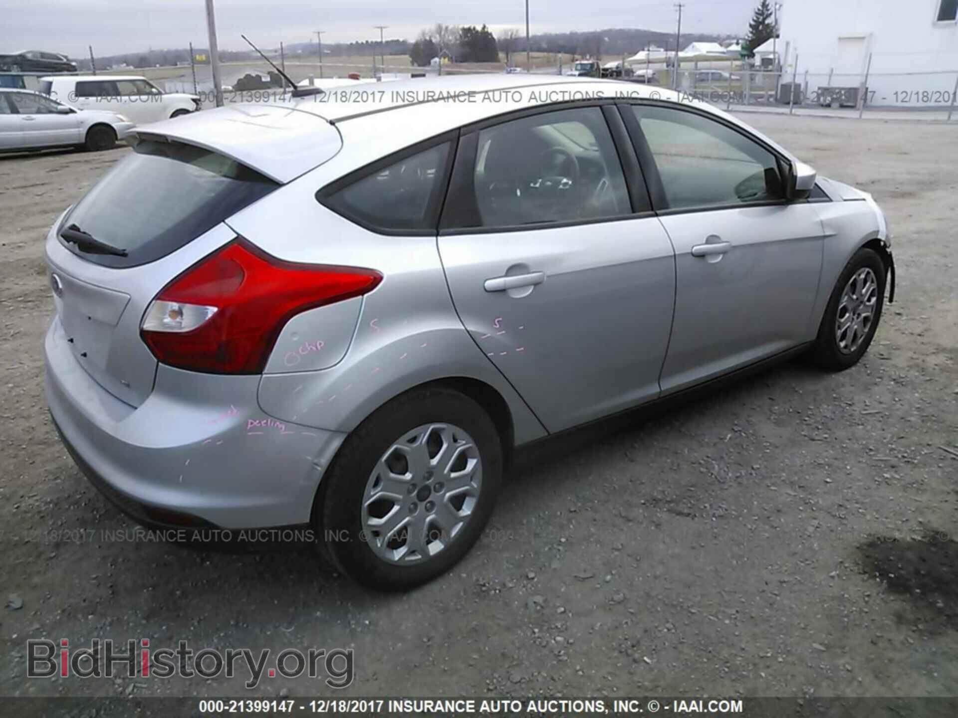 2012 Ford Focus - VIN: 1FAHP3K28CL248567 - Photo 4