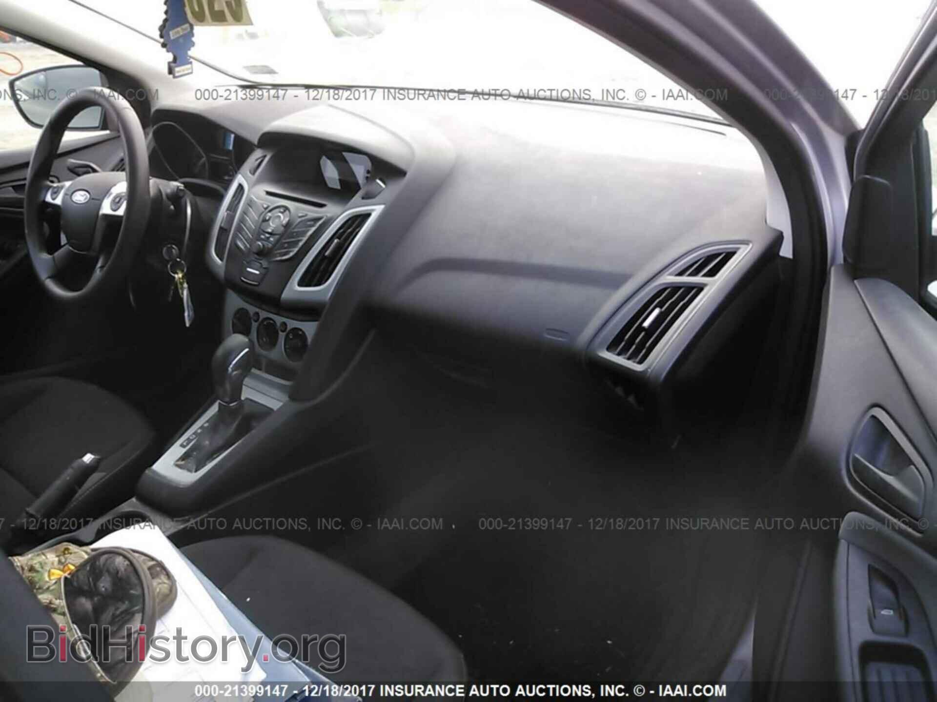 2012 Ford Focus - VIN: 1FAHP3K28CL248567 - Photo 5