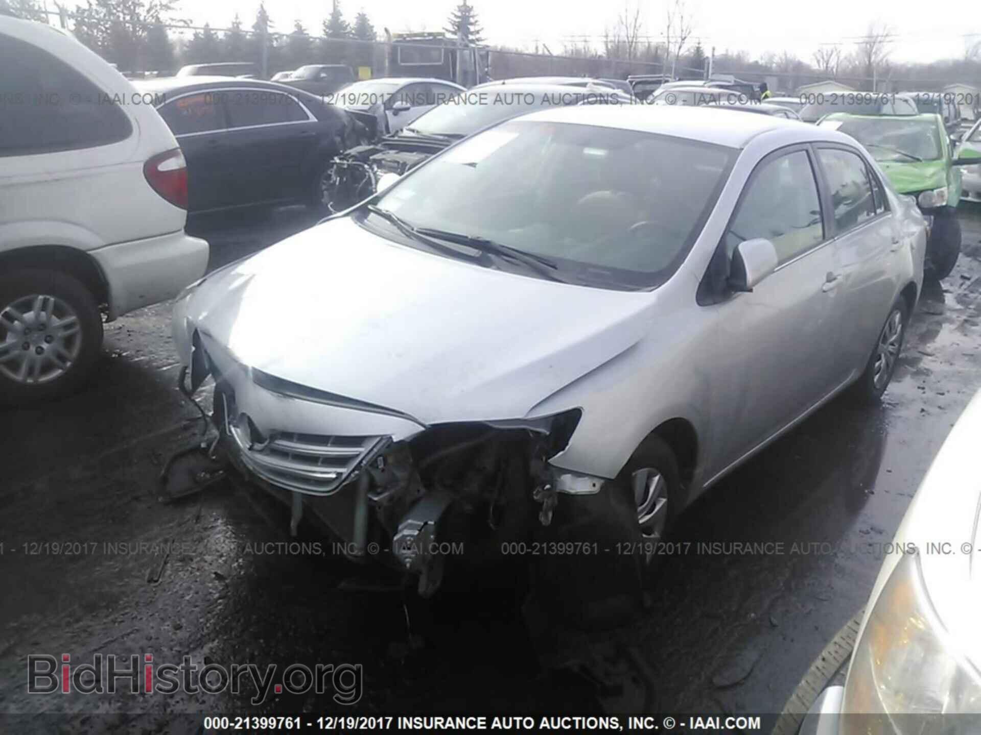 2013 Toyota Corolla - VIN: 2T1BU4EE1DC080896 - Фото 2