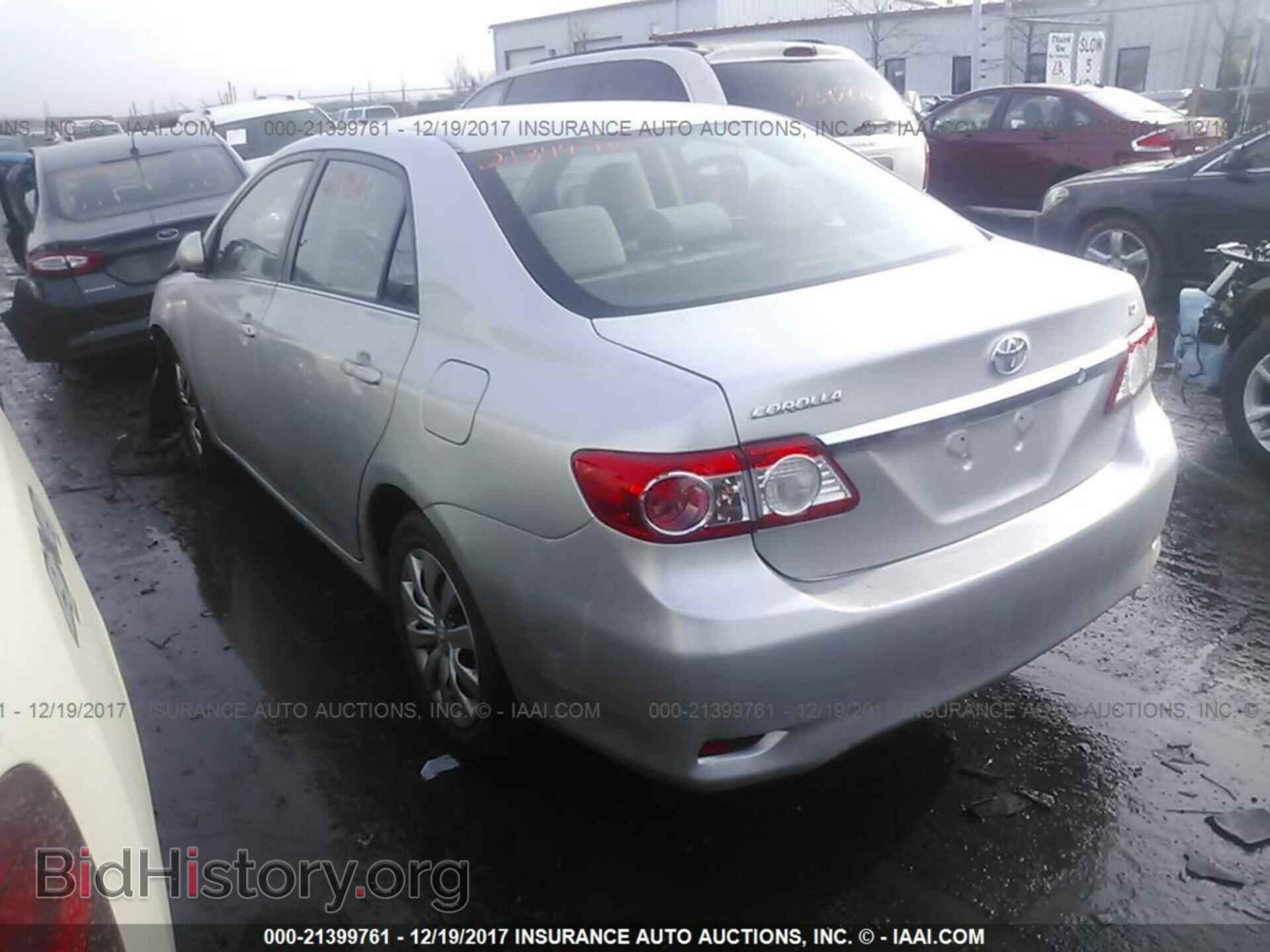 2013 Toyota Corolla - VIN: 2T1BU4EE1DC080896 - Фото 3