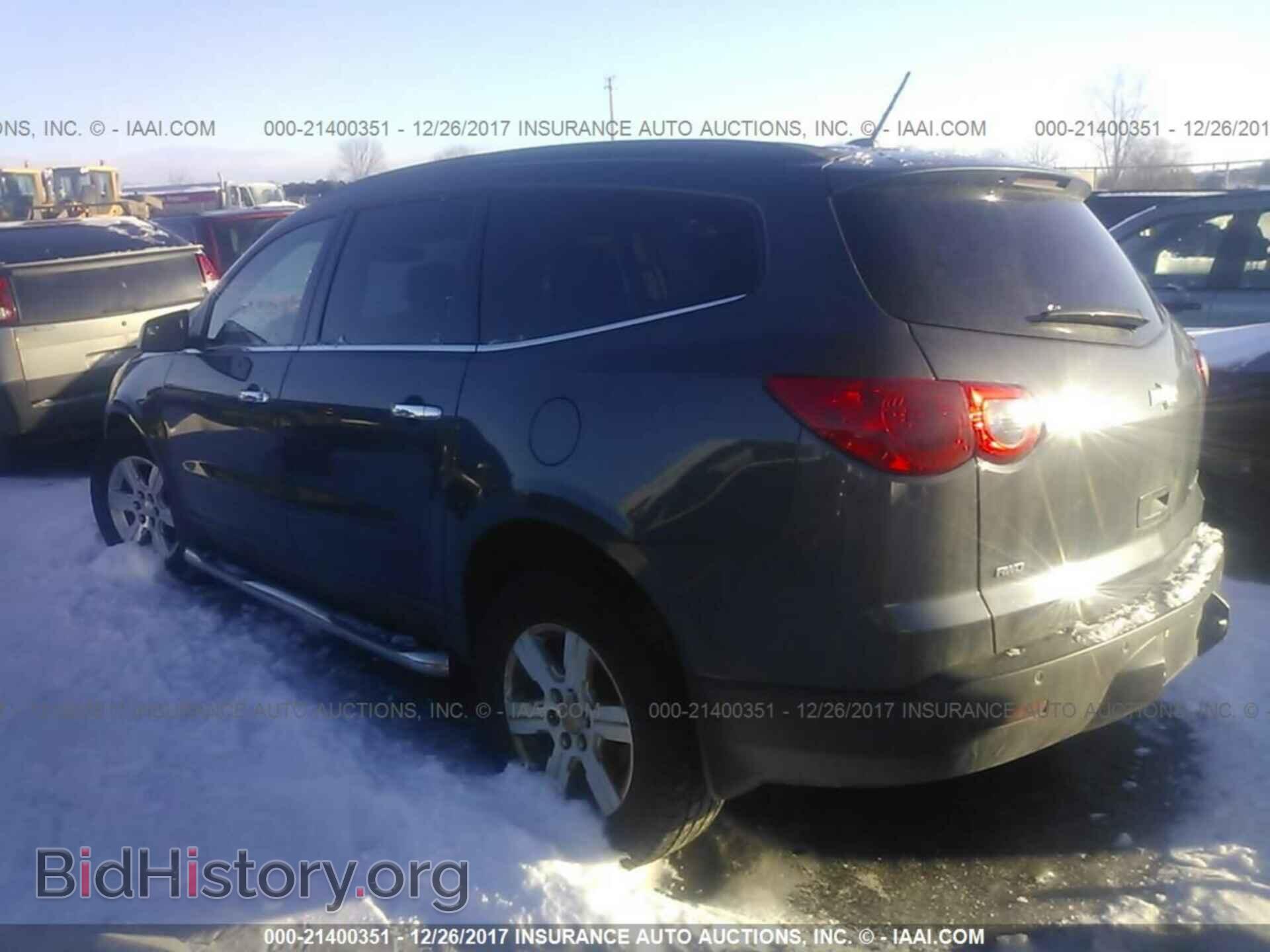 2012 Chevrolet Traverse - VIN: 1GNKVGED2CJ348581 - Фото 3