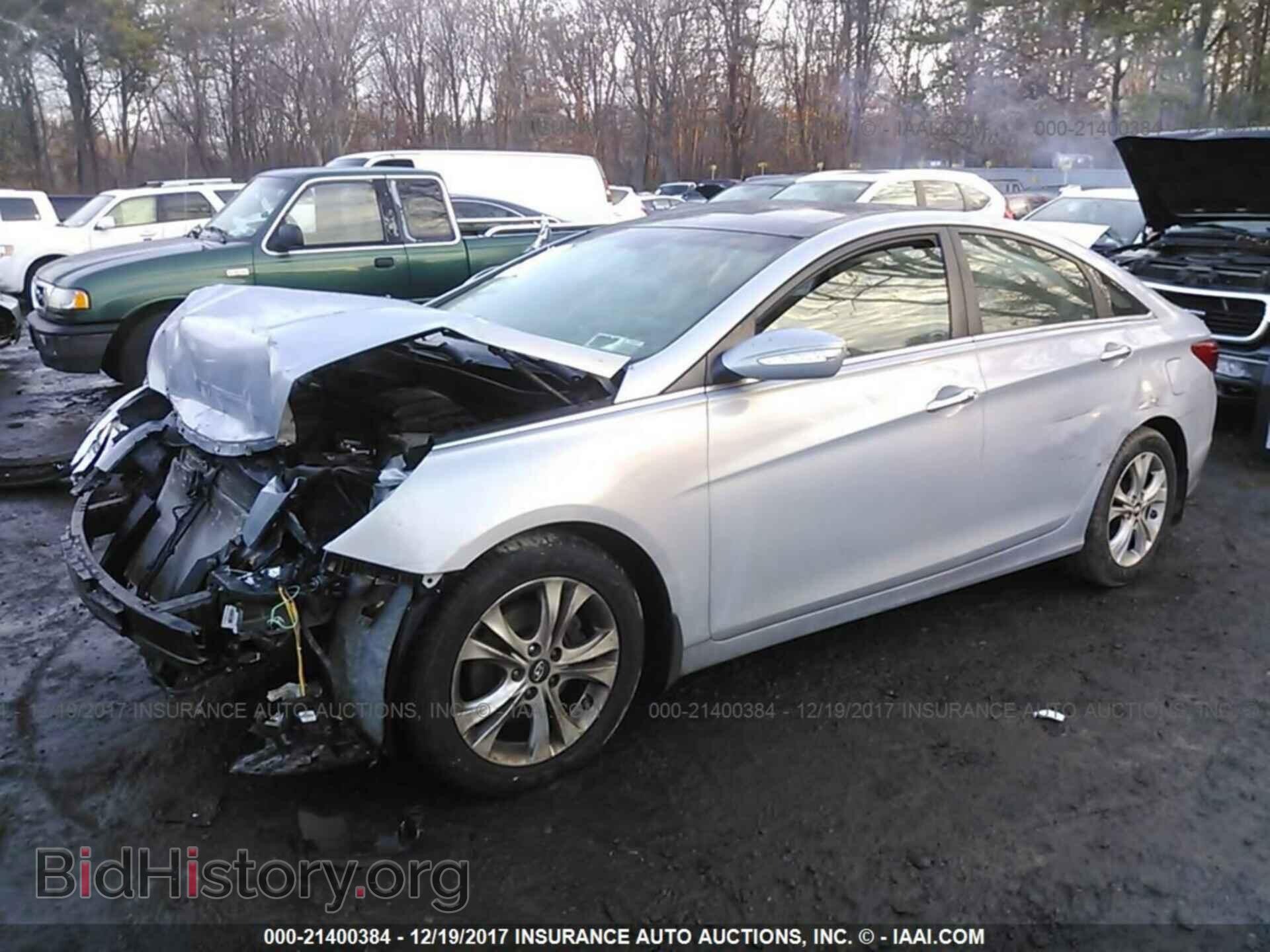 2012 Hyundai Sonata - VIN: 5NPEC4AC1CH346207 - Фото 2