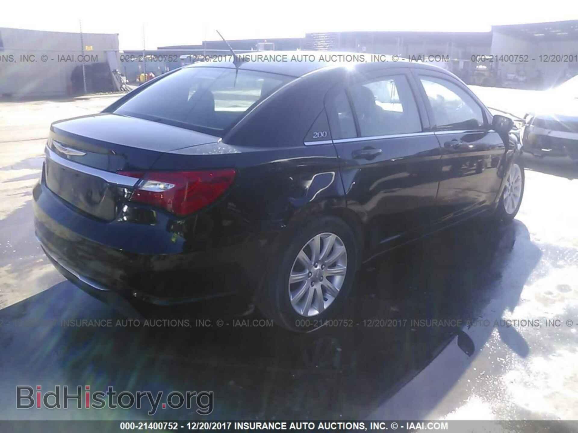 2013 Chrysler 200 - VIN: 1C3CCBBG7DN659099 - Photo 4