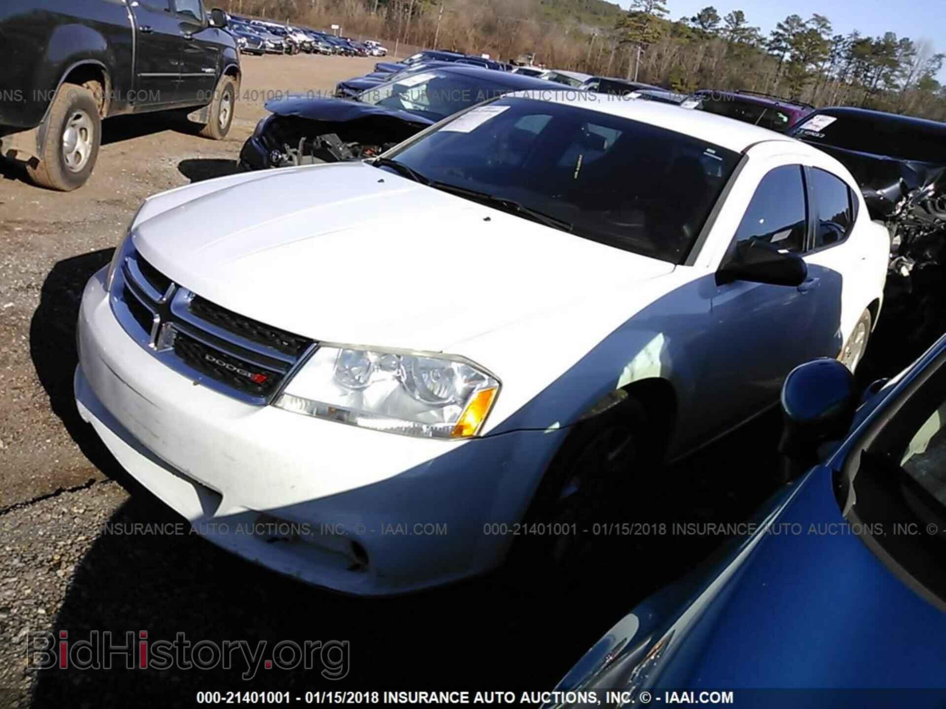 2013 Dodge Avenger - VIN: 1C3CDZAB0DN628871 - Фото 2