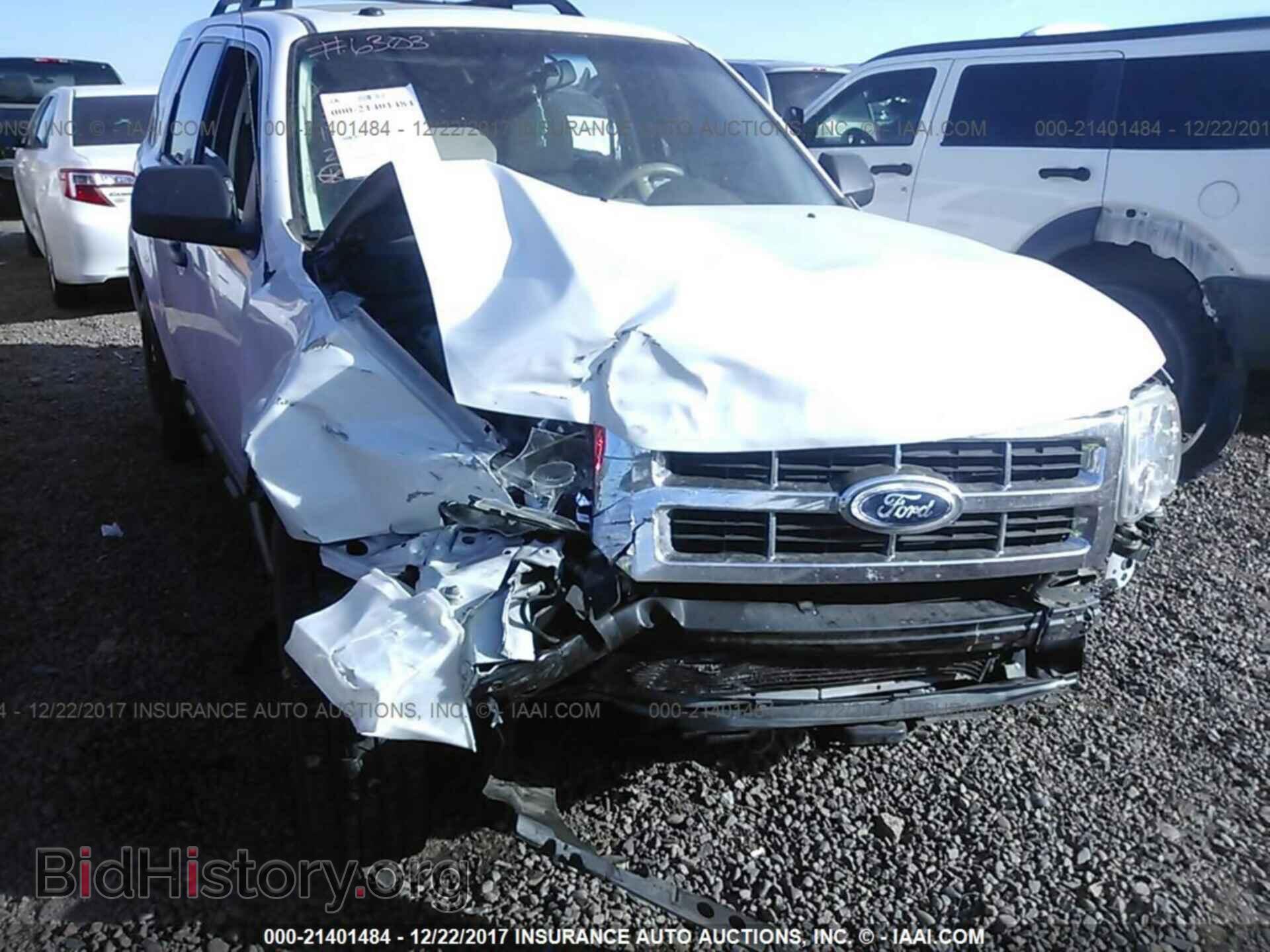 2012 Ford Escape - VIN: 1FMCU9DG7CKB06303 - Photo 6