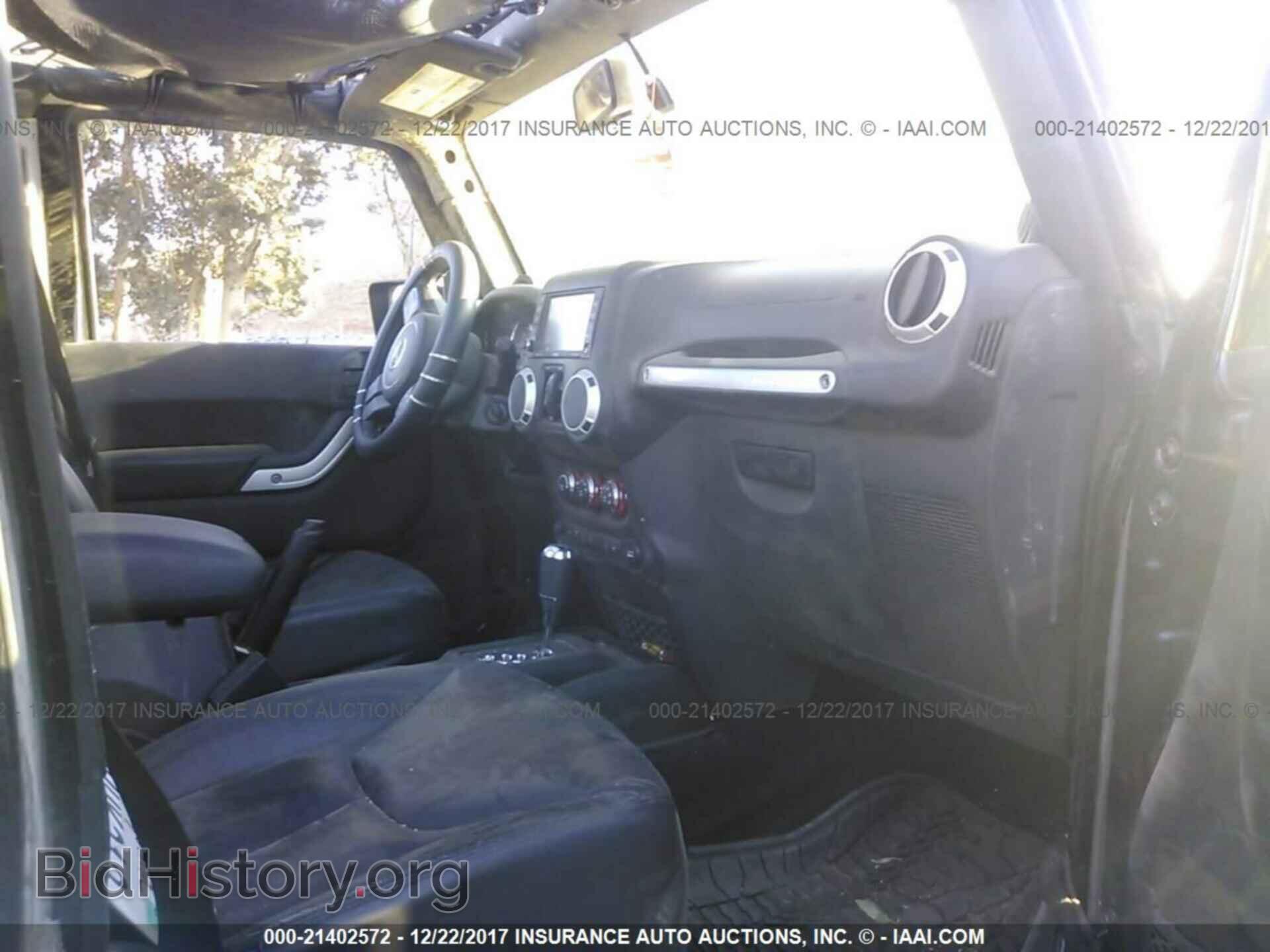 2014 Jeep Wrangler - VIN: 1C4HJWFG9EL104418 - Фото 5