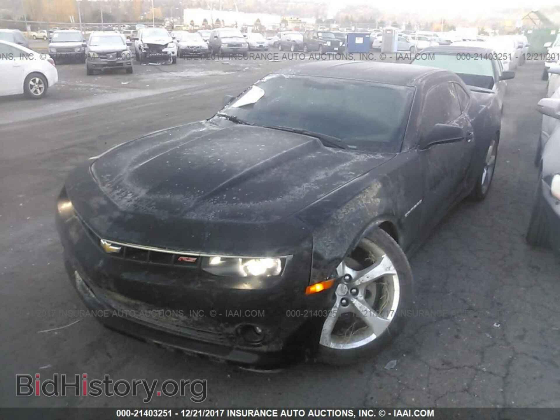 2015 Chevrolet Camaro - VIN: 2G1FF1E30F9301411 - Фото 2