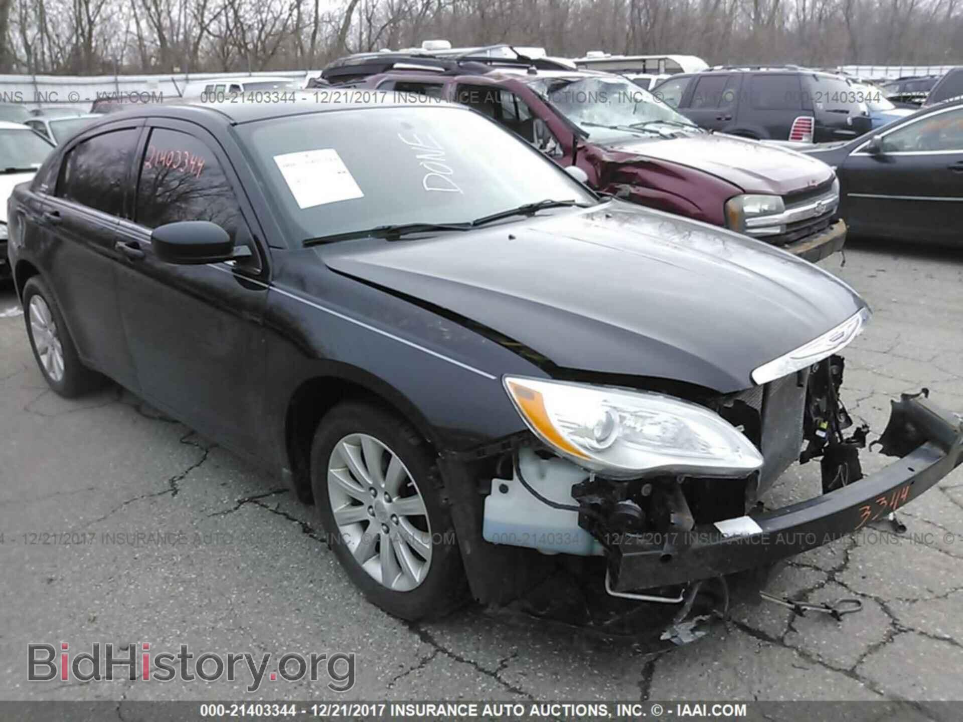 Фотография 1C3CCBBBXCN105221 - Chrysler 200 2012