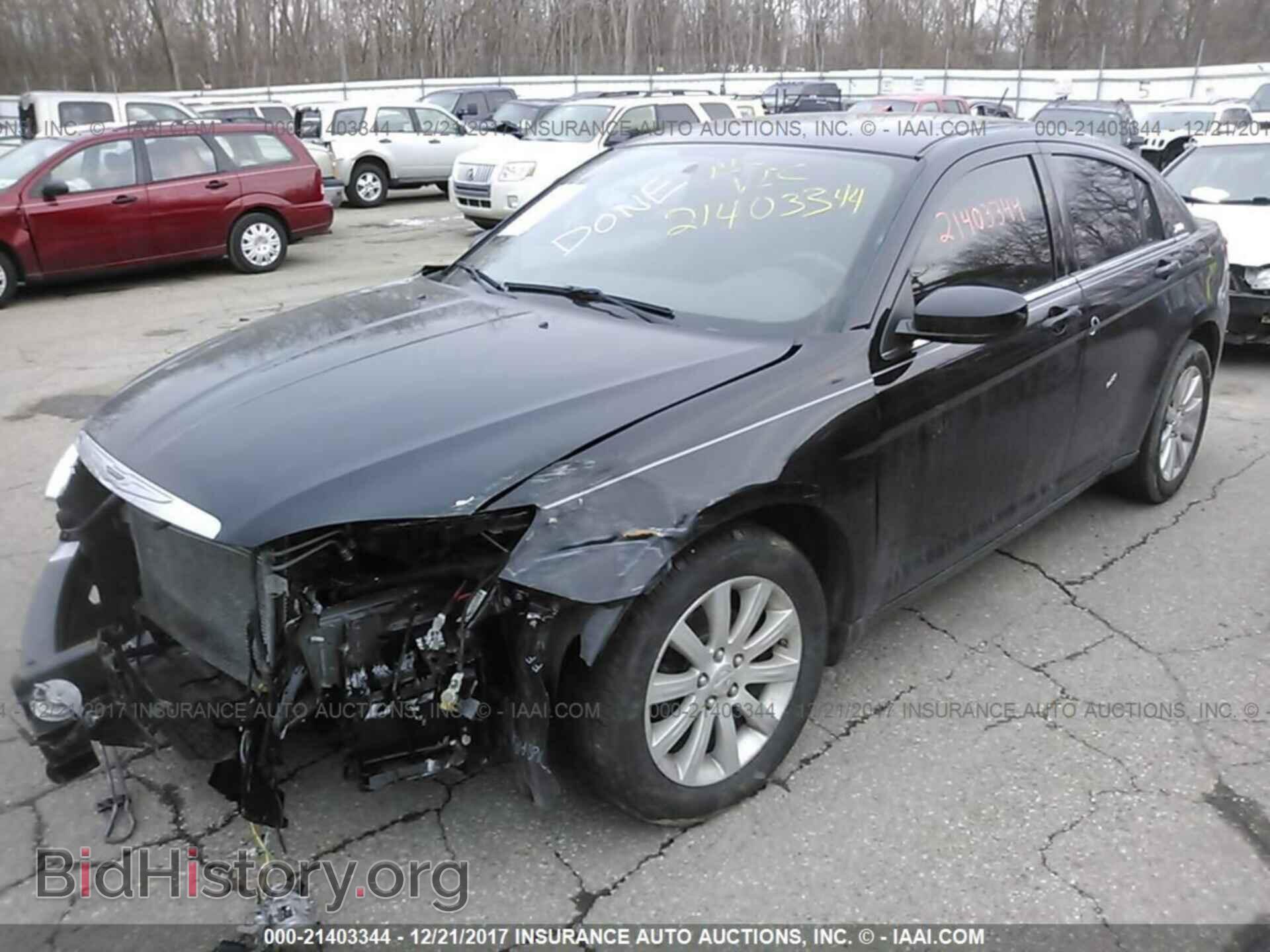 2012 Chrysler 200 - VIN: 1C3CCBBBXCN105221 - Photo 2