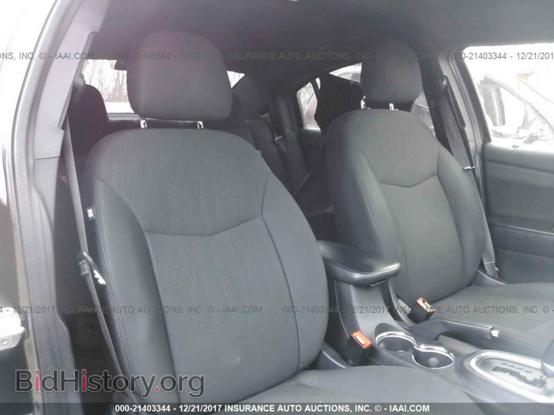 2012 Chrysler 200 - VIN: 1C3CCBBBXCN105221 - Photo 8