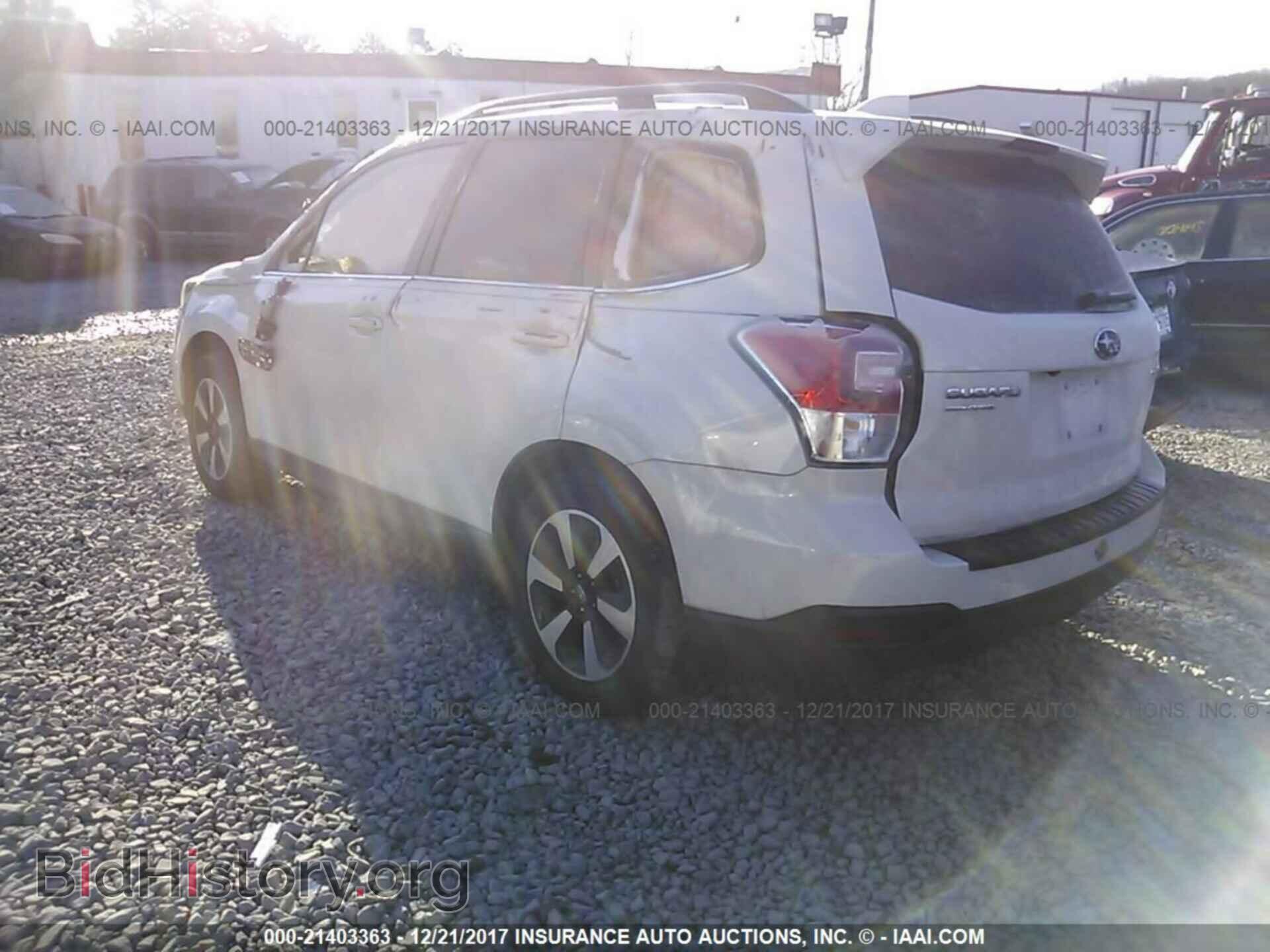 2017 Subaru Forester - VIN: JF2SJAJC7HH520280 - Photo 3