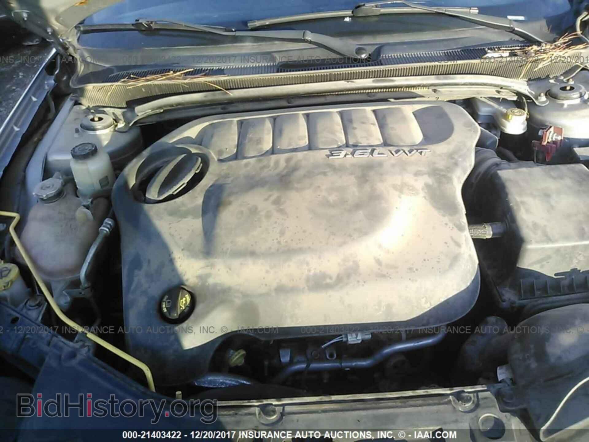 2013 Chrysler 200 - VIN: 1C3CCBCG0DN510600 - Фото 10