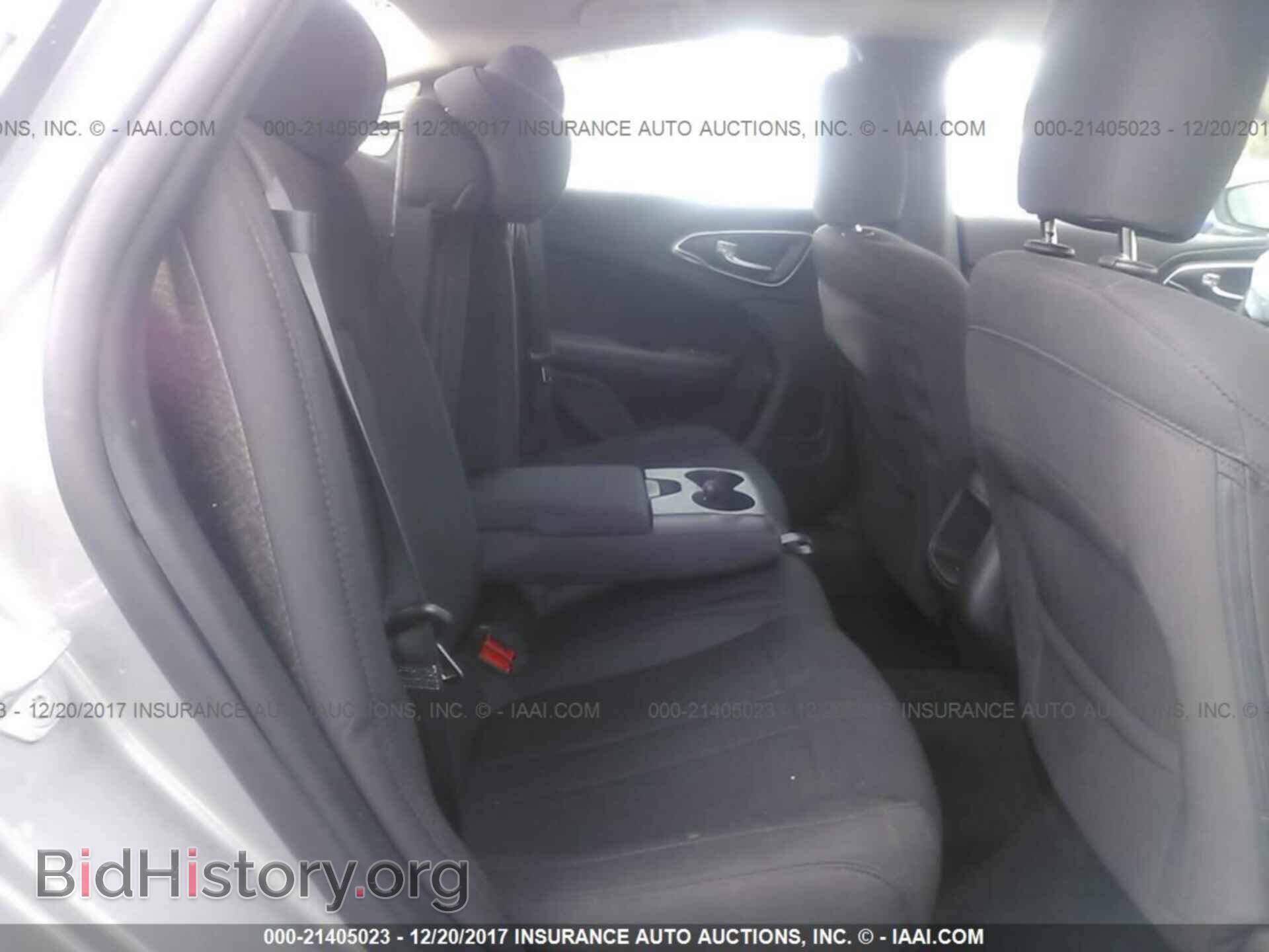 2016 Chrysler 200 - VIN: 1C3CCCFB0GN139464 - Фото 8