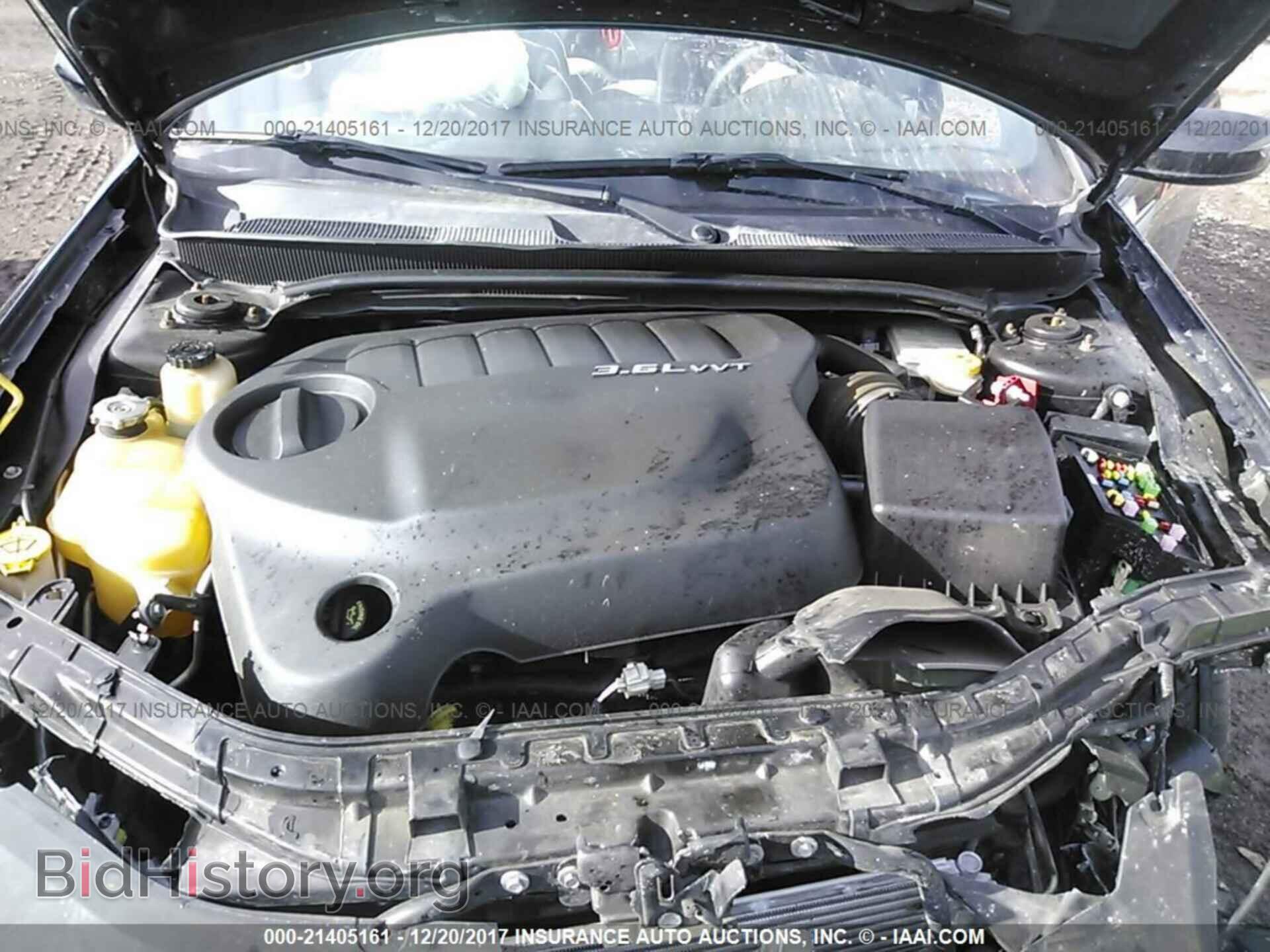2013 Chrysler 200 - VIN: 1C3CCBAG3DN723883 - Фото 10