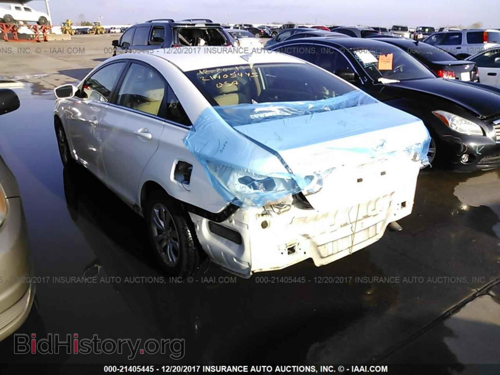 2012 Hyundai Sonata - VIN: 5NPEB4AC9CH403143 - Фото 3