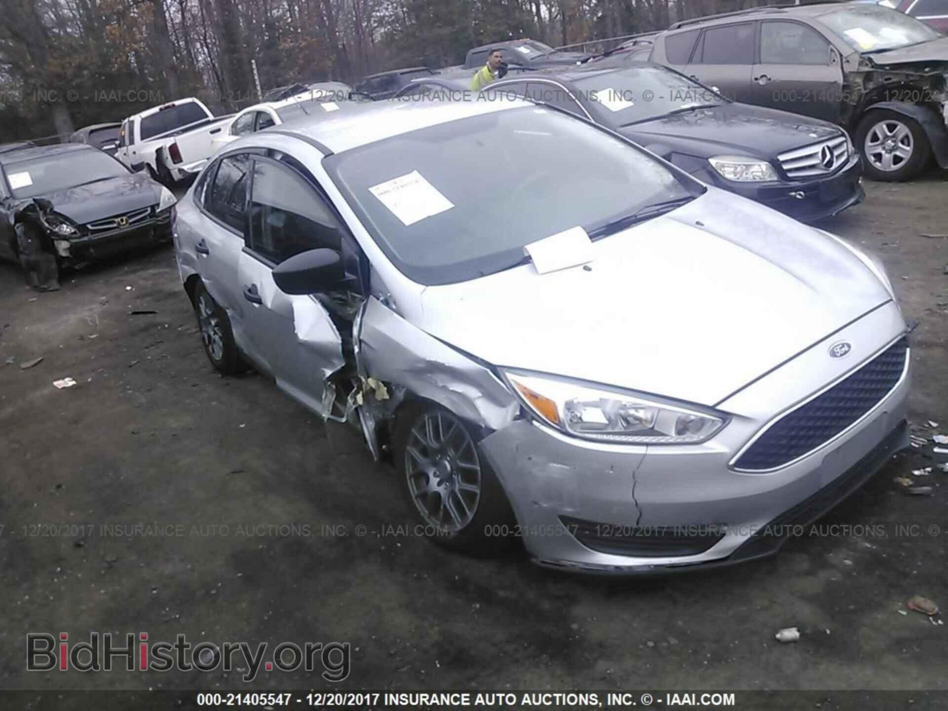 Photo 1FADP3E21GL242450 - Ford Focus 2016