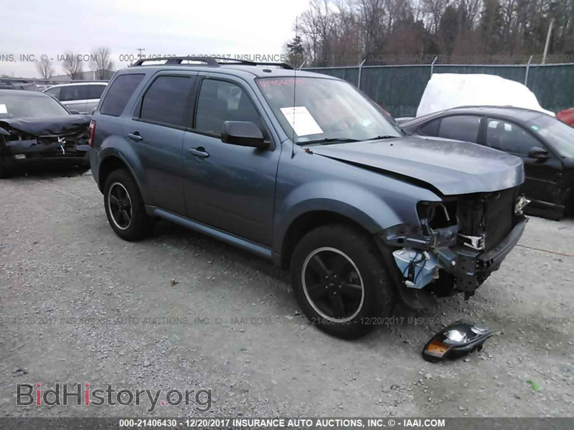 Photo 1FMCU0D77CKA73072 - Ford Escape 2012