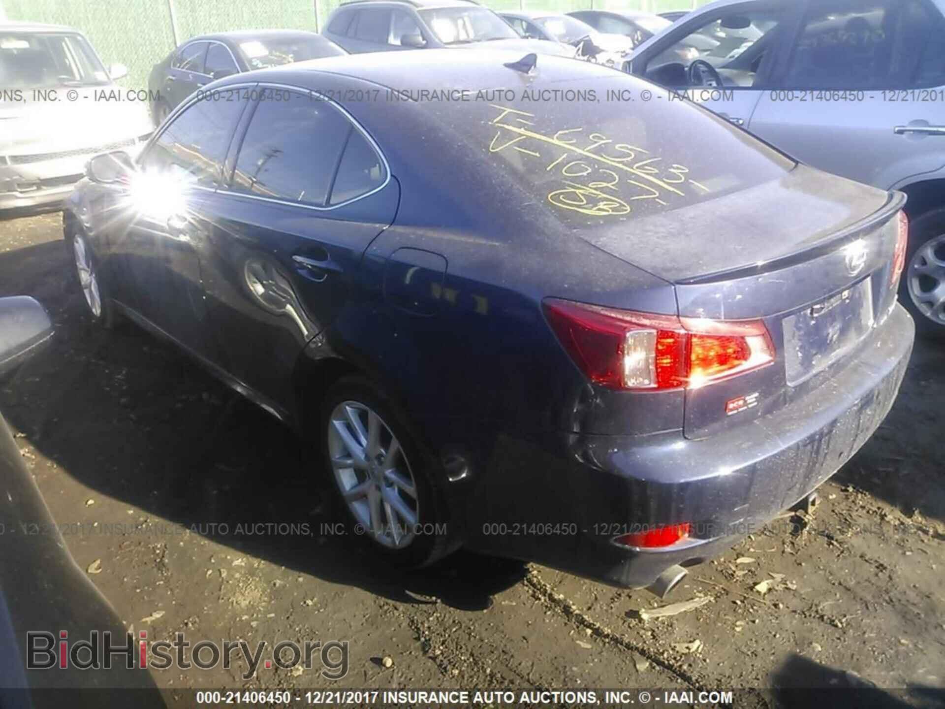 2011 Lexus Is - VIN: JTHCF5C26B5051027 - Фото 3