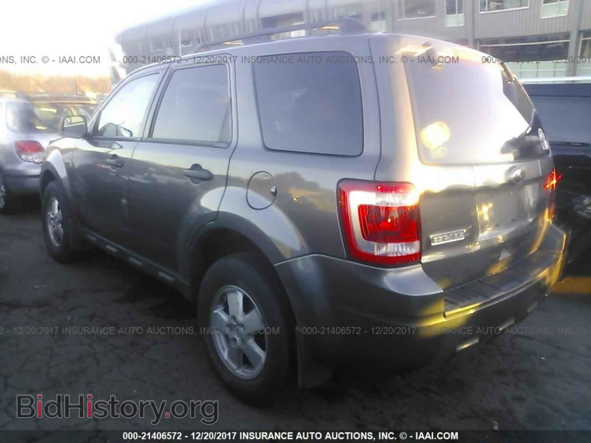 2012 Ford Escape - VIN: 1FMCU0D7XCKC32103 - Photo 3