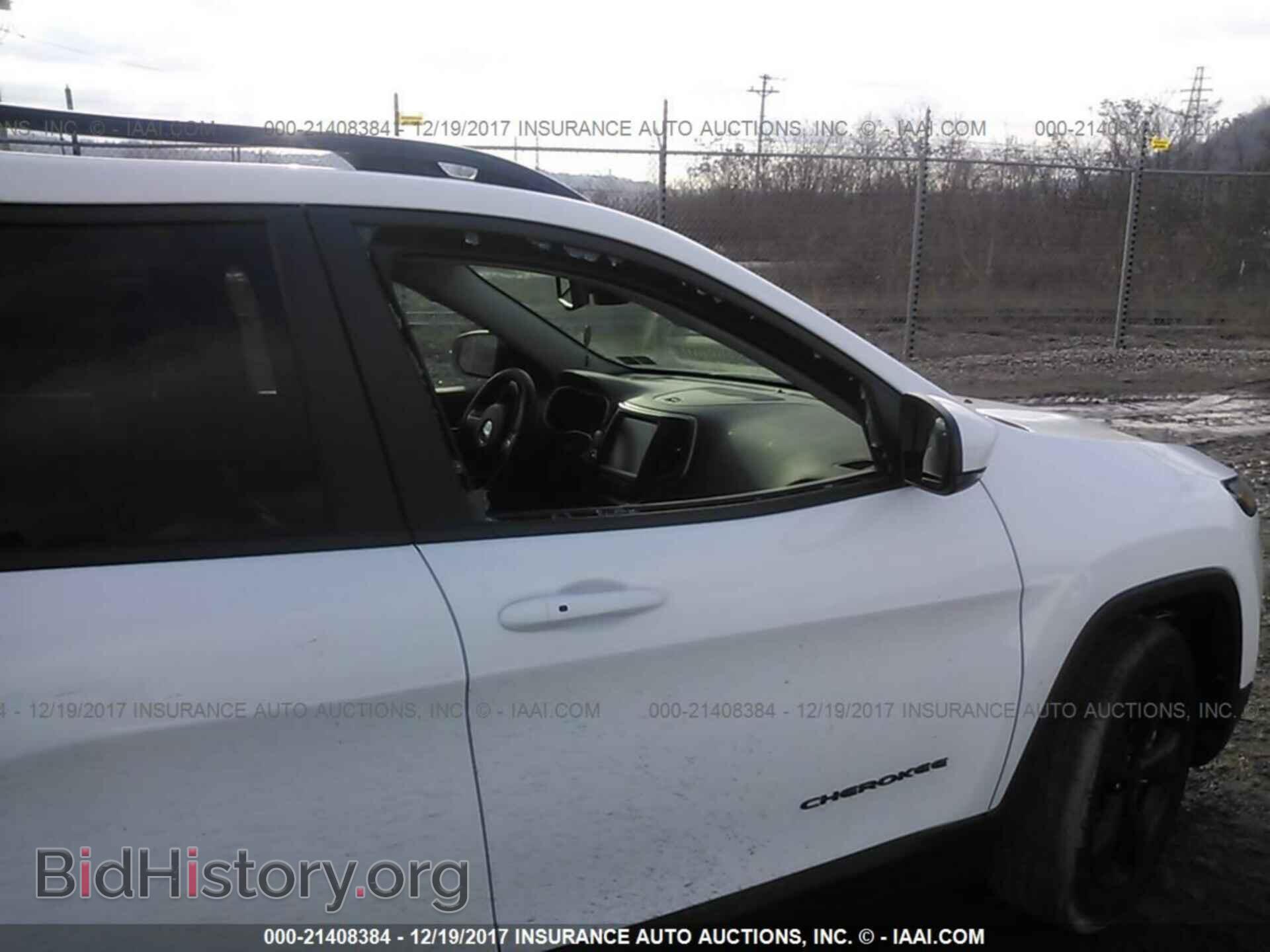 2018 Jeep Cherokee - VIN: 1C4PJMDB4JD539472 - Фото 6