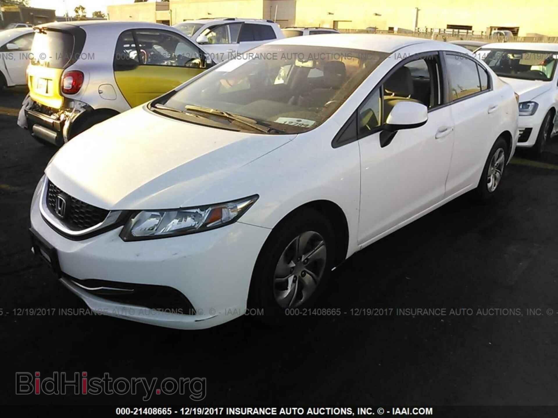 2013 Honda Civic - VIN: 19XFB2F5XDE204790 - Фото 2