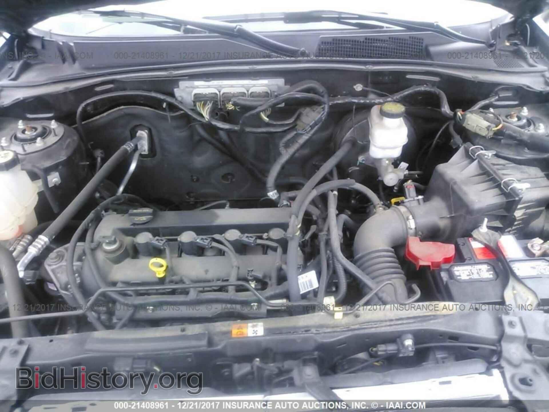 2012 Ford Escape - VIN: 1FMCU0D79CKB11496 - Photo 10