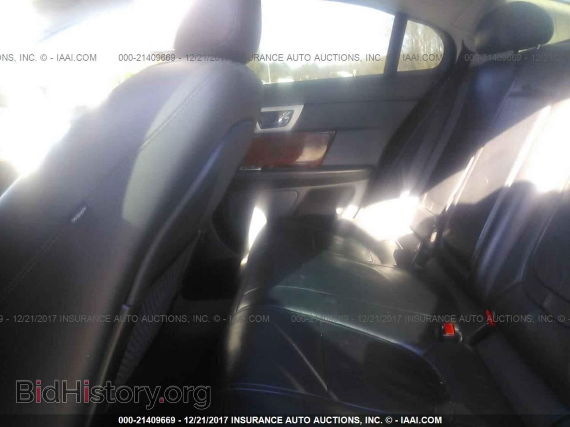 2012 Jaguar Xf - VIN: SAJWA0FB8CLS36075 - Фото 8
