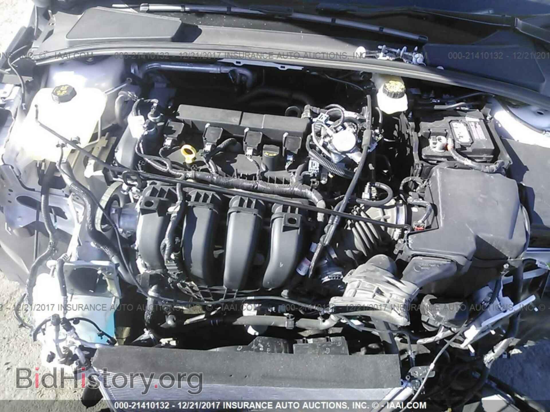 2017 Ford Focus - VIN: 1FADP3N26HL320643 - Photo 10
