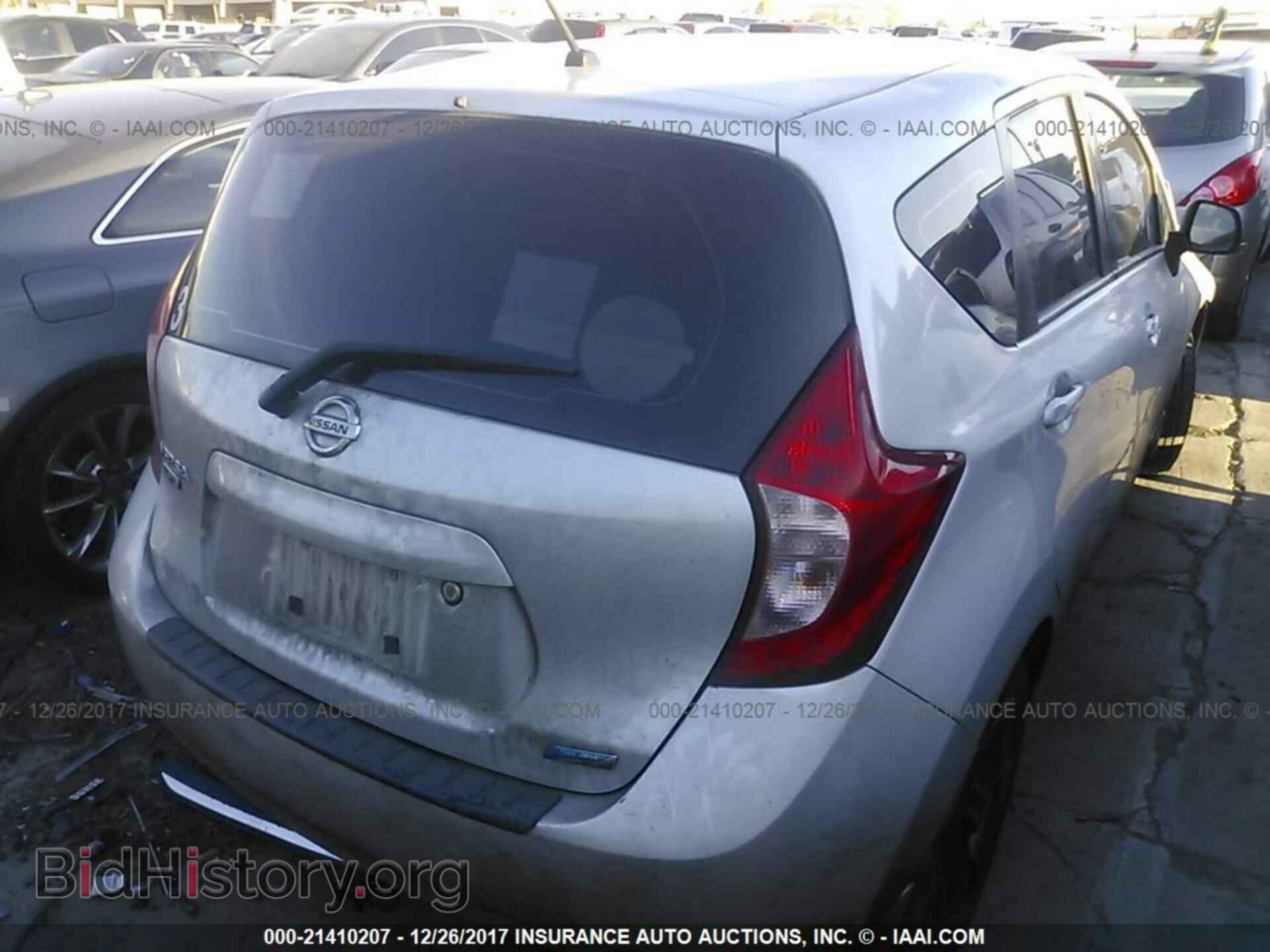2014 Nissan Versa note - VIN: 3N1CE2CP0EL419482 - Photo 4
