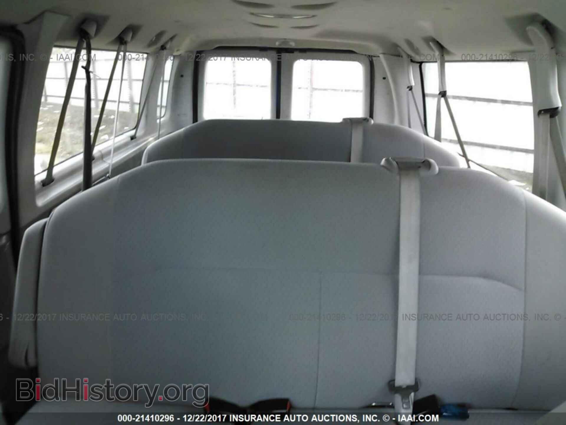 2011 Ford Econoline - VIN: 1FBSS3BL0BDB09358 - Фото 8
