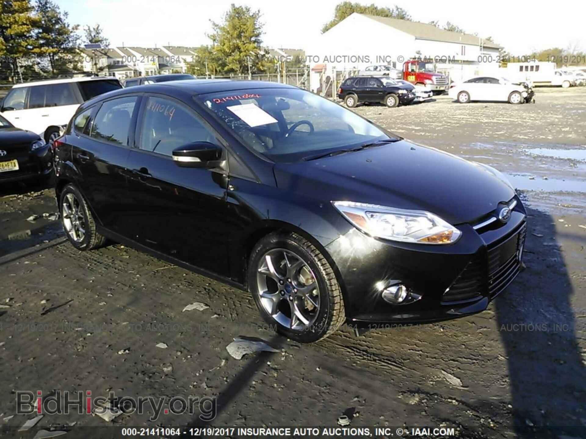 Photo 1FADP3K22DL383379 - Ford Focus 2013