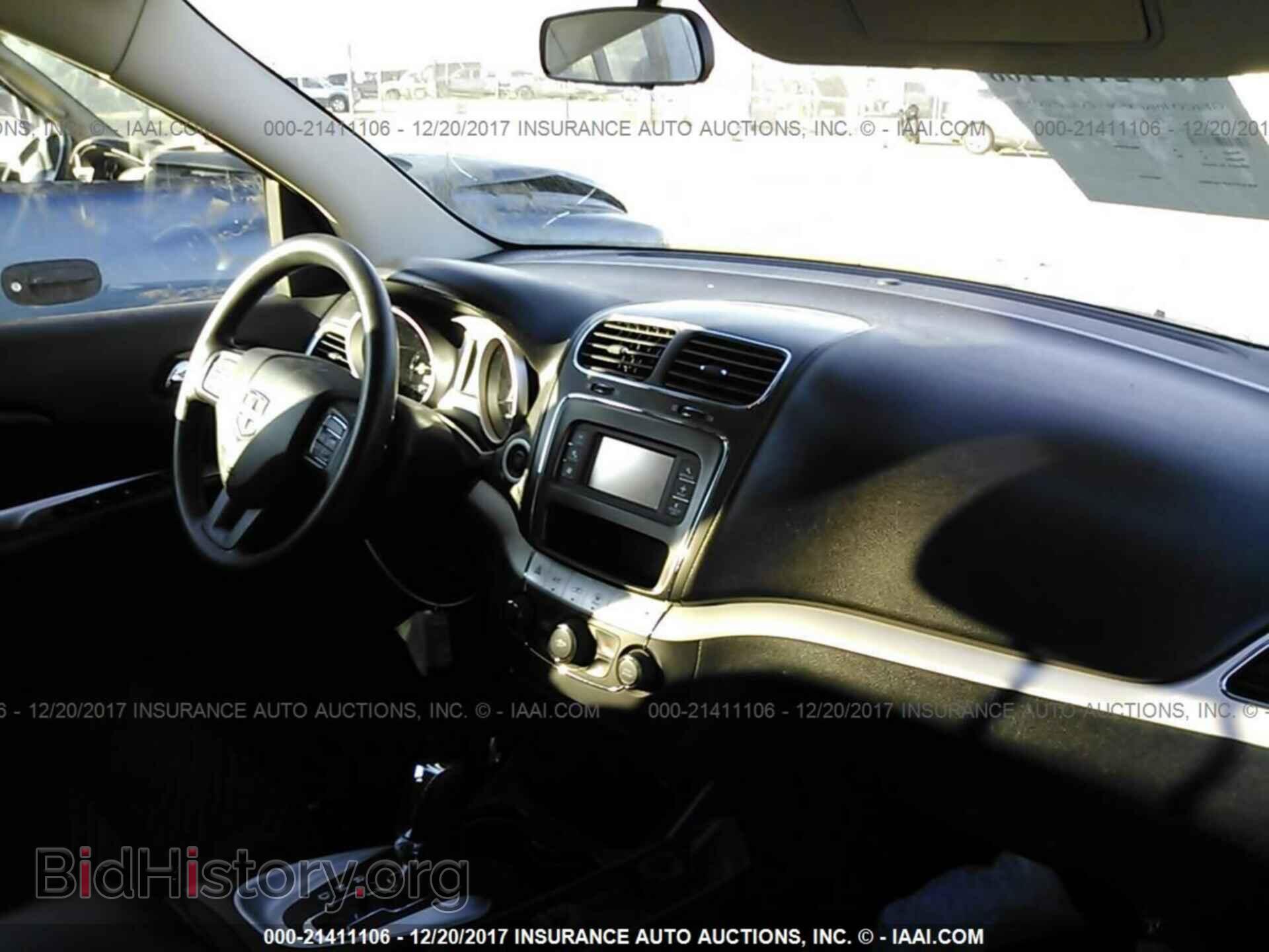 2015 Dodge Journey - VIN: 3C4PDCBG2FT616888 - Photo 5